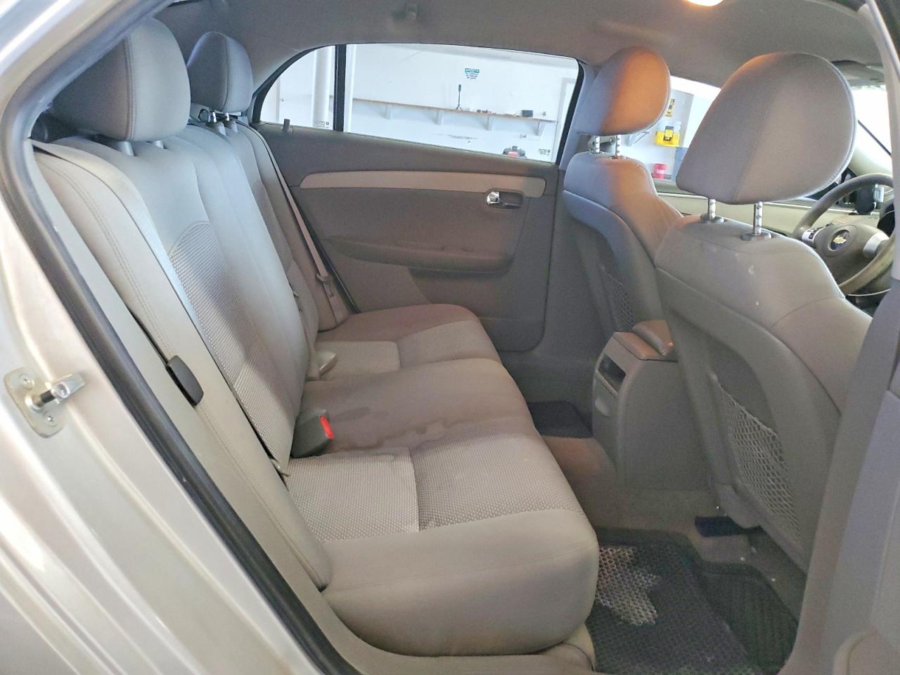 2010 Chevrolet Malibu Ls Silver vin: 1G1ZA5EB9AF311414