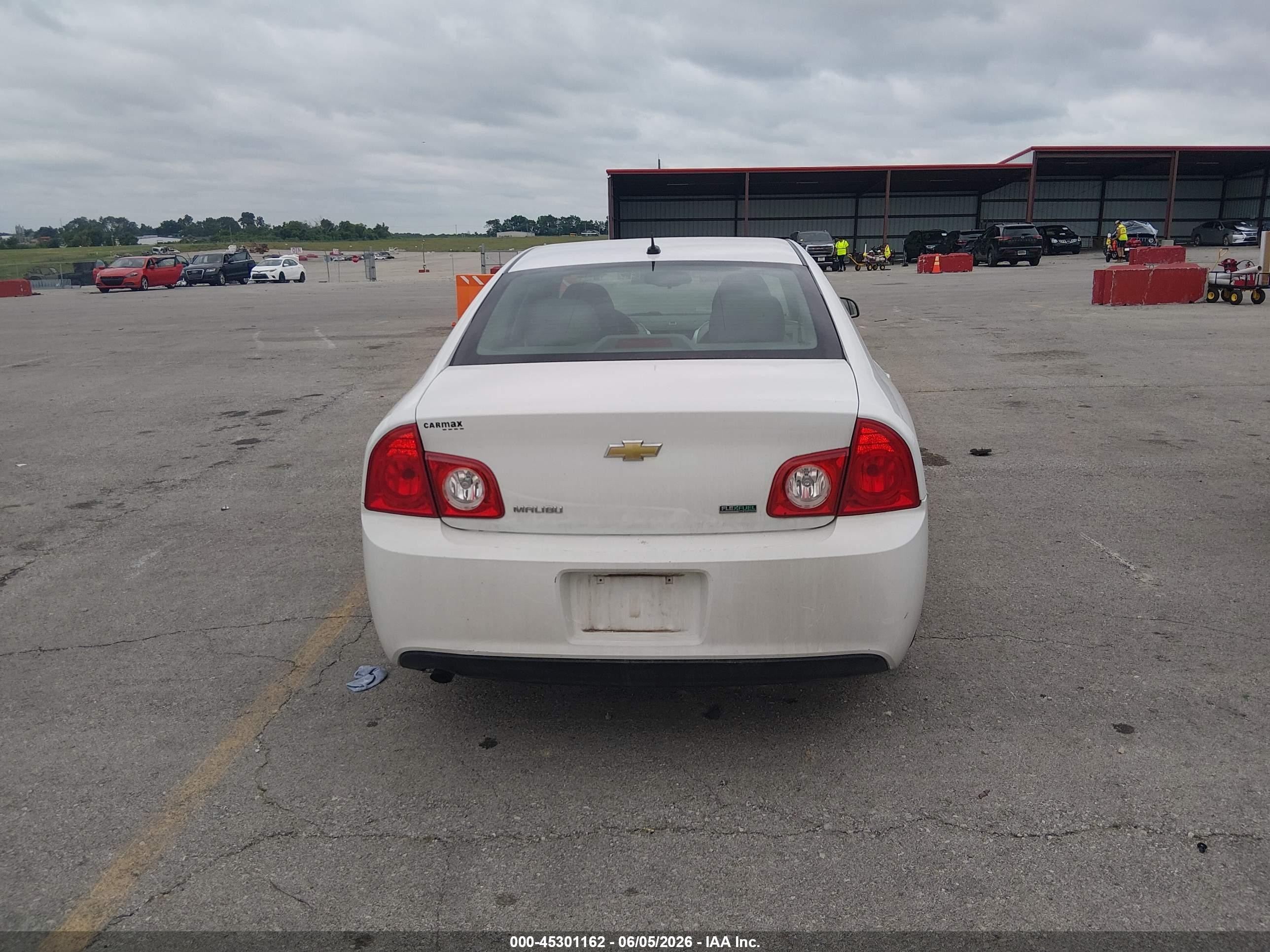 2011 Chevrolet Malibu Ls White vin: 1G1ZA5EU0BF136201