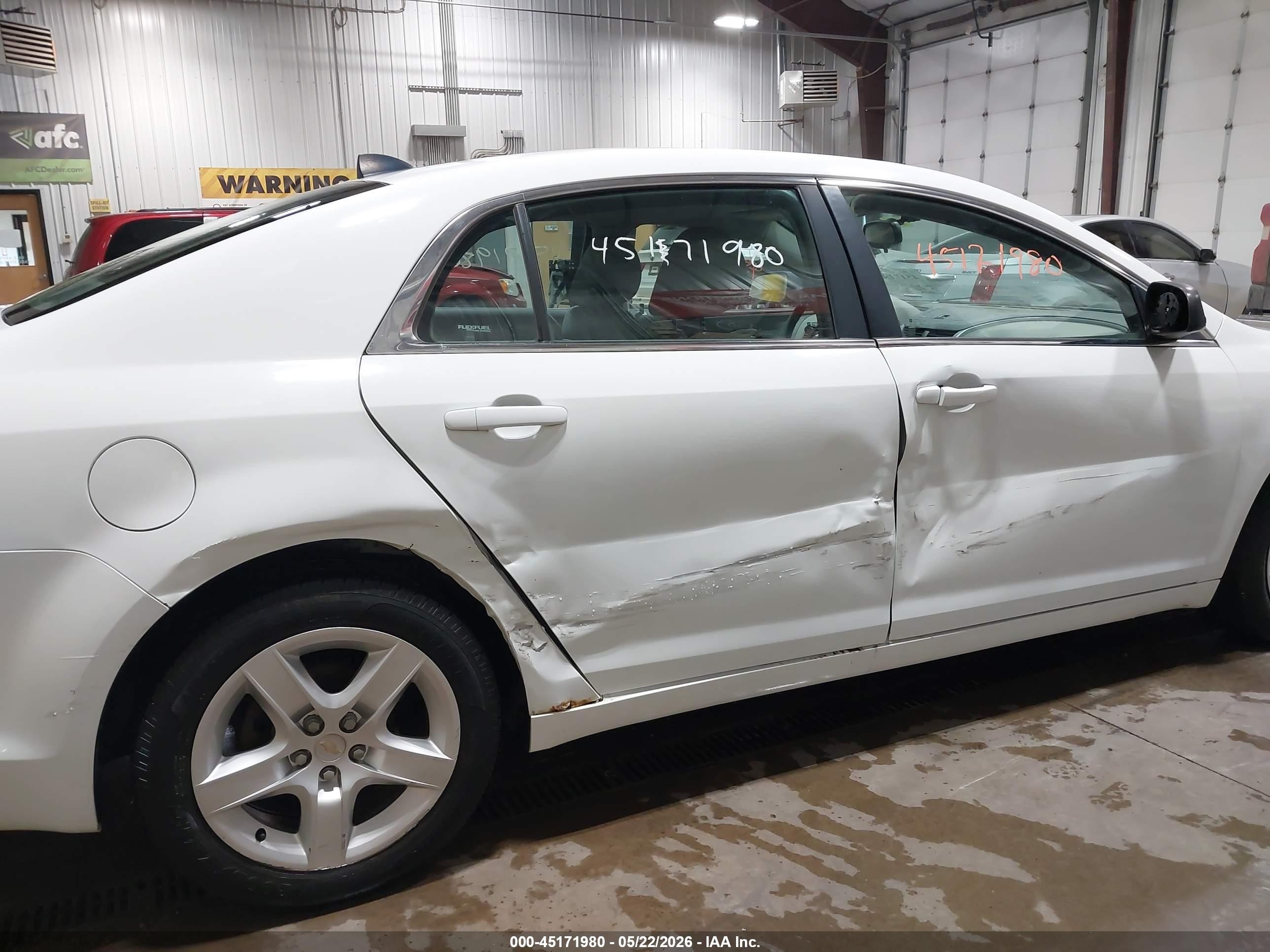 2012 Chevrolet Malibu Ls White vin: 1G1ZA5EU0CF197131