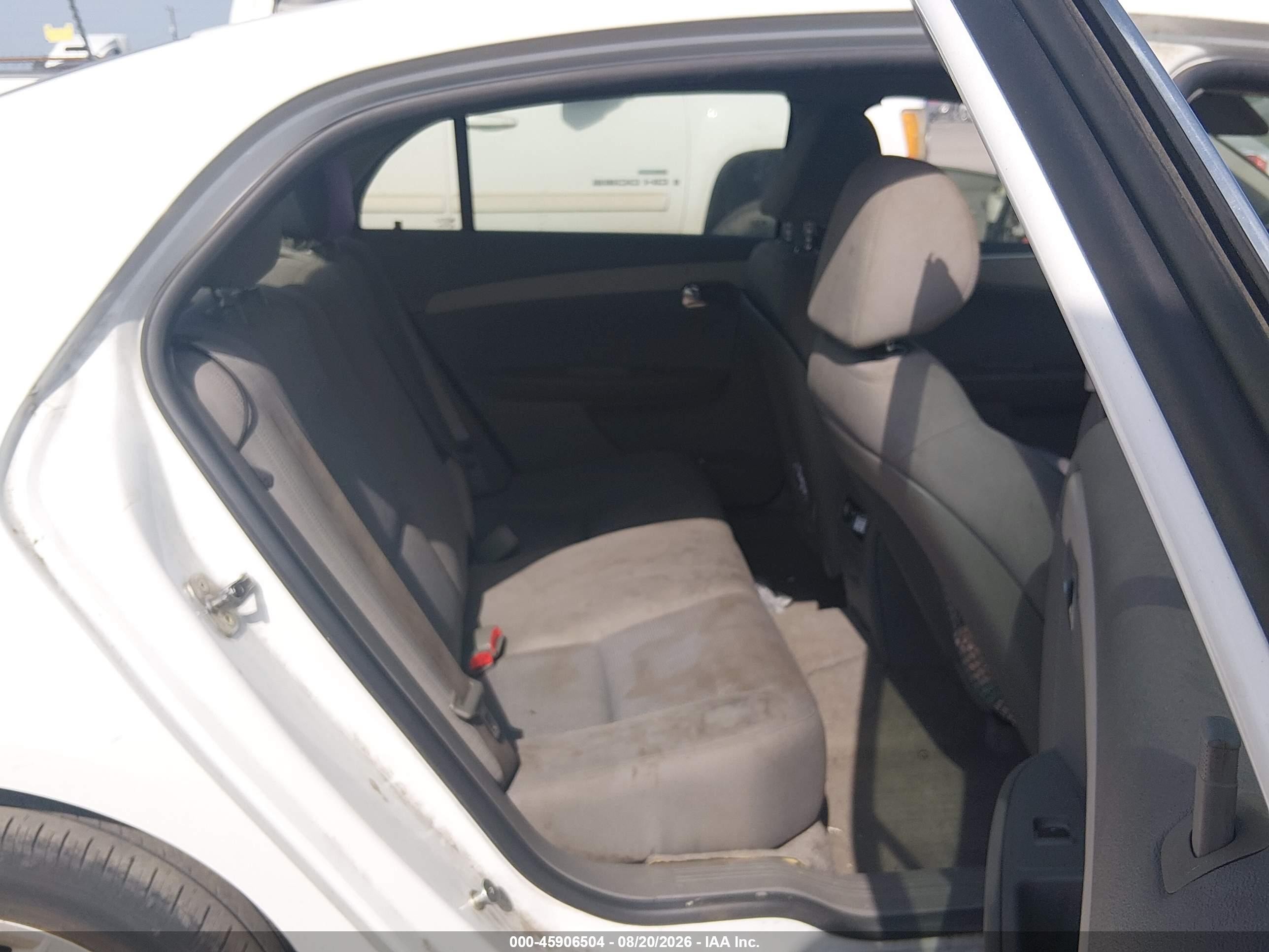 2012 Chevrolet Malibu Ls White vin: 1G1ZA5EU0CF302167