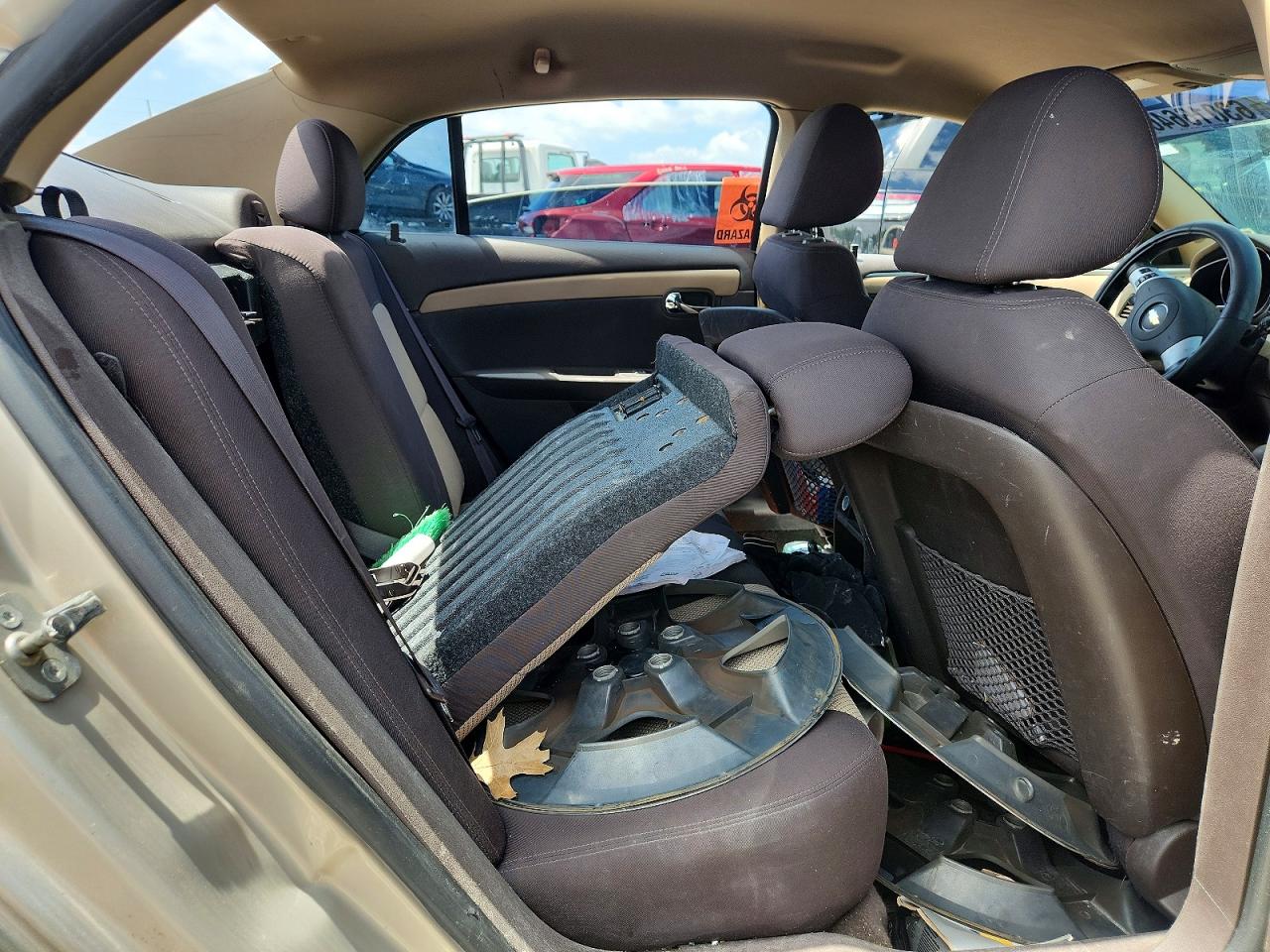 2012 Chevrolet Malibu Ls Желто-коричневый vin: 1G1ZA5EU1CF283273