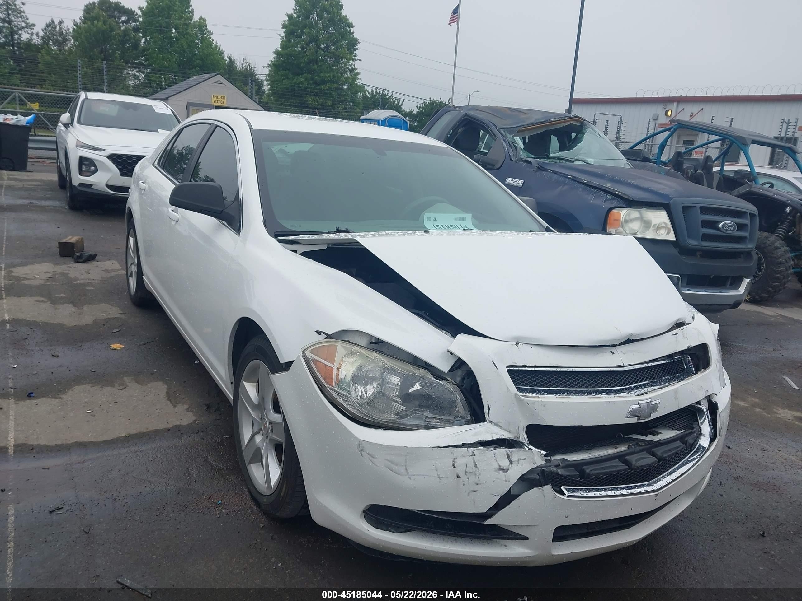 2011 Chevrolet Malibu Ls White vin: 1G1ZA5EU2BF232623