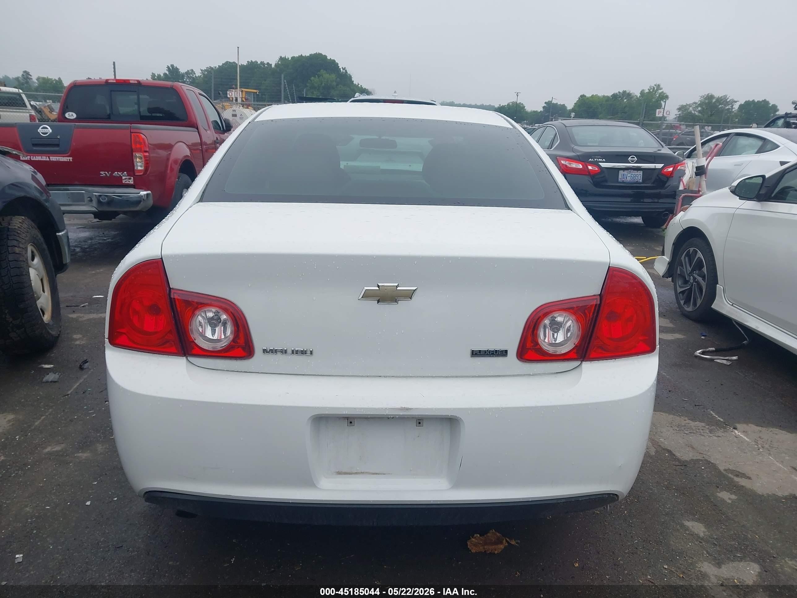 2011 Chevrolet Malibu Ls White vin: 1G1ZA5EU2BF232623