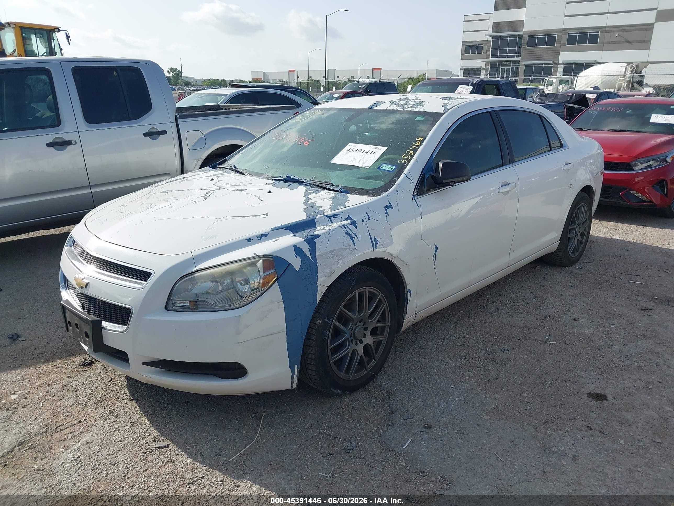 2011 Chevrolet Malibu Ls White vin: 1G1ZA5EU2BF352468