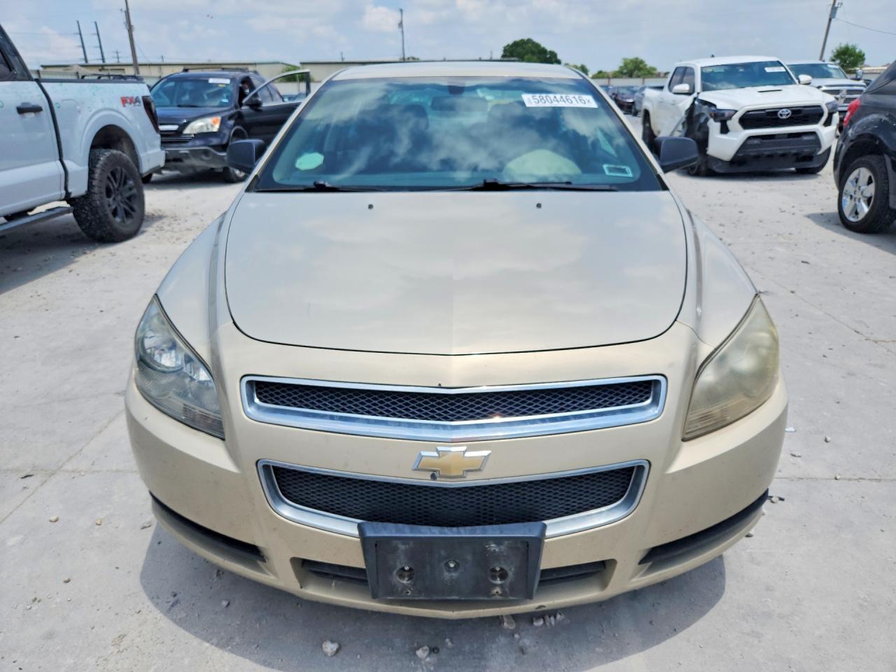 2012 Chevrolet Malibu Ls Золотой vin: 1G1ZA5EU2CF165085