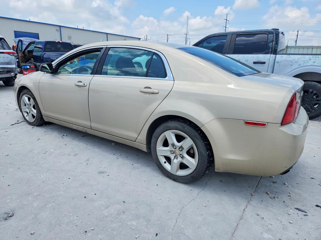 2012 Chevrolet Malibu Ls Золотой vin: 1G1ZA5EU2CF165085