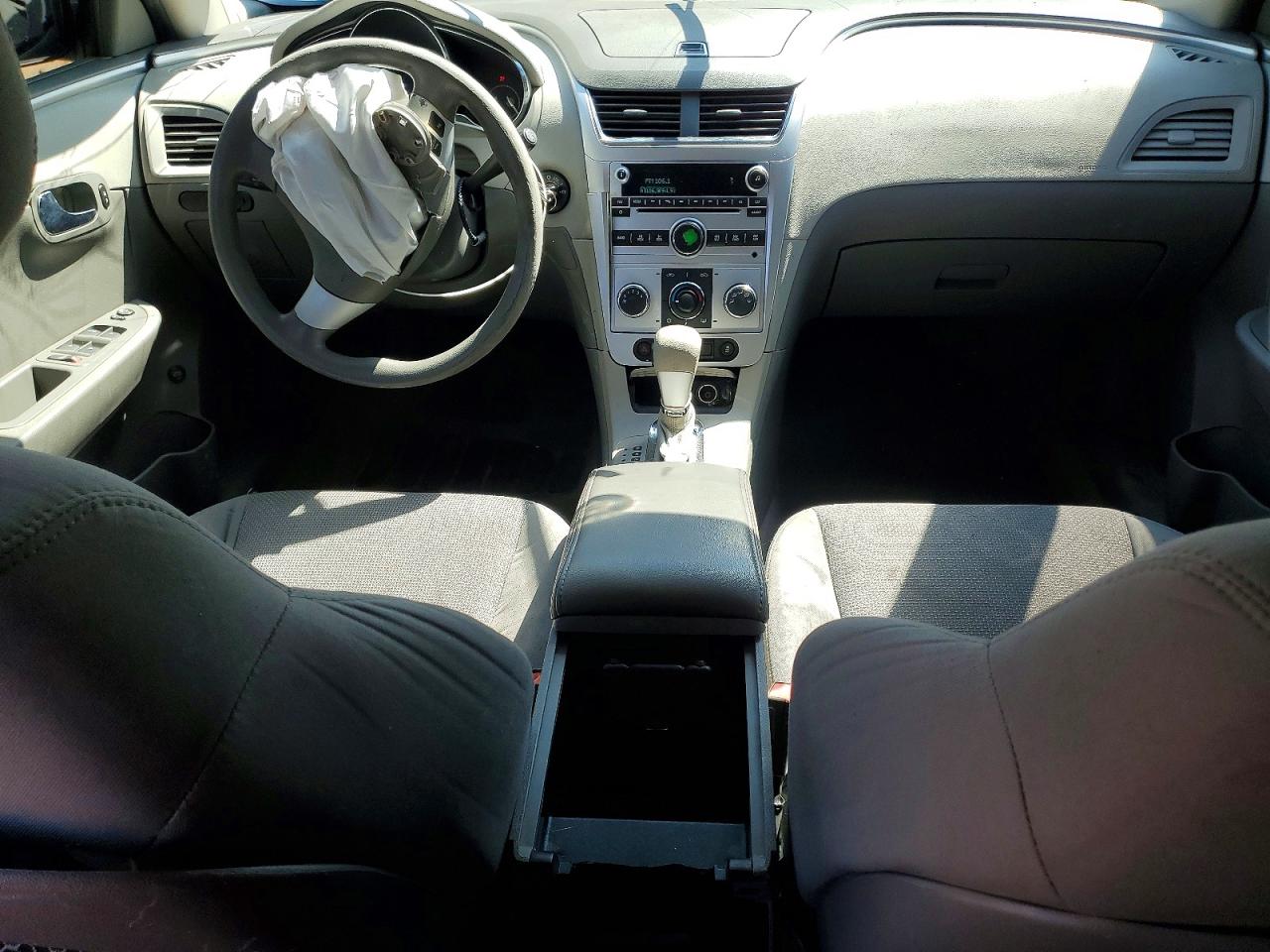 2012 Chevrolet Malibu Ls Silver vin: 1G1ZA5EU2CF398299