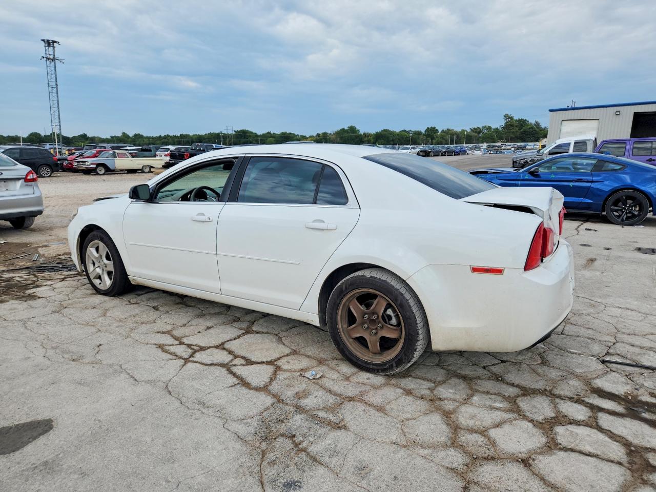 2012 Chevrolet Malibu Ls White vin: 1G1ZA5EU3CF398862