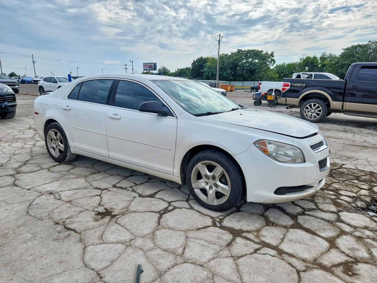 2012 Chevrolet Malibu Ls White vin: 1G1ZA5EU3CF398862