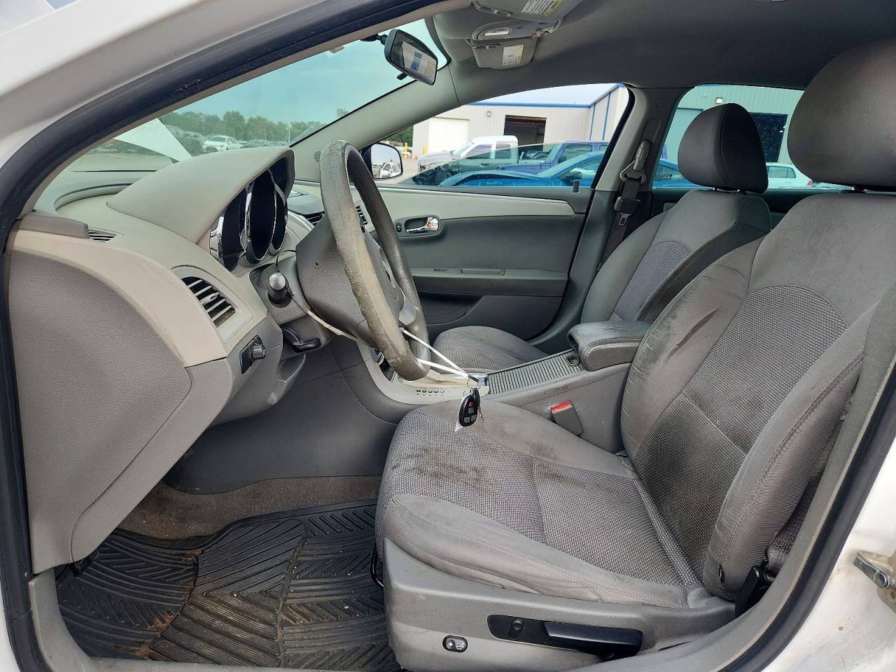 2012 Chevrolet Malibu Ls White vin: 1G1ZA5EU3CF398862