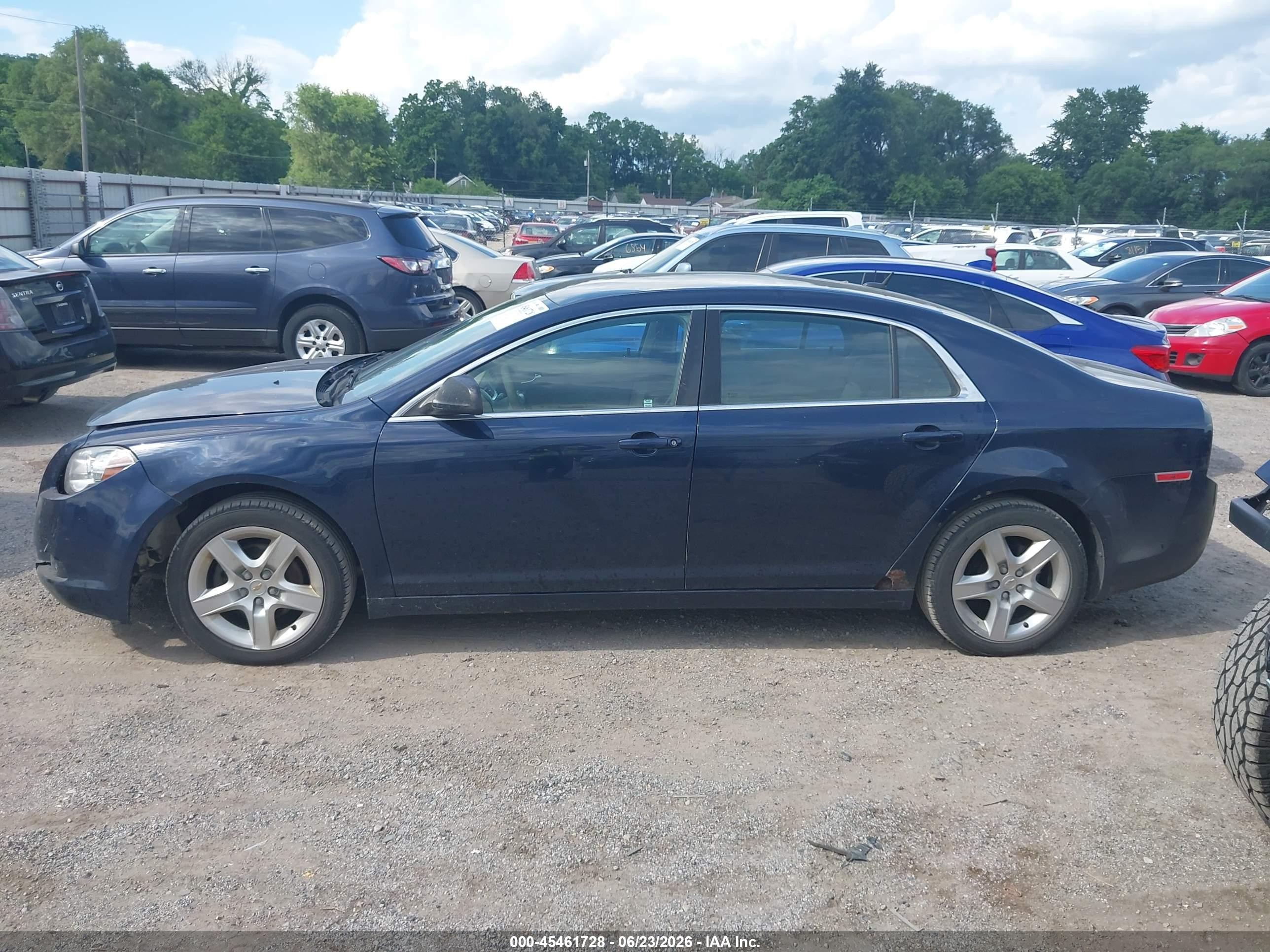 2011 Chevrolet Malibu Ls Blue vin: 1G1ZA5EU4BF313624