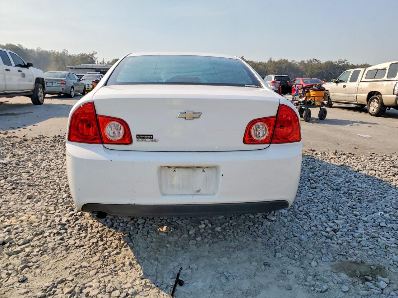 2012 Chevrolet Malibu Ls White vin: 1G1ZA5EU4CF302253