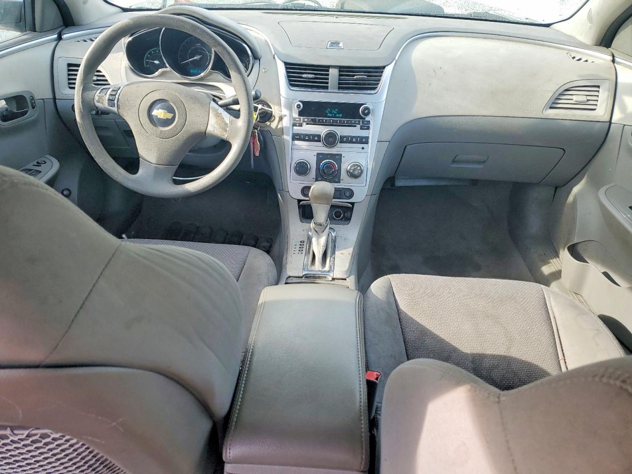 2012 Chevrolet Malibu Ls White vin: 1G1ZA5EU4CF392679