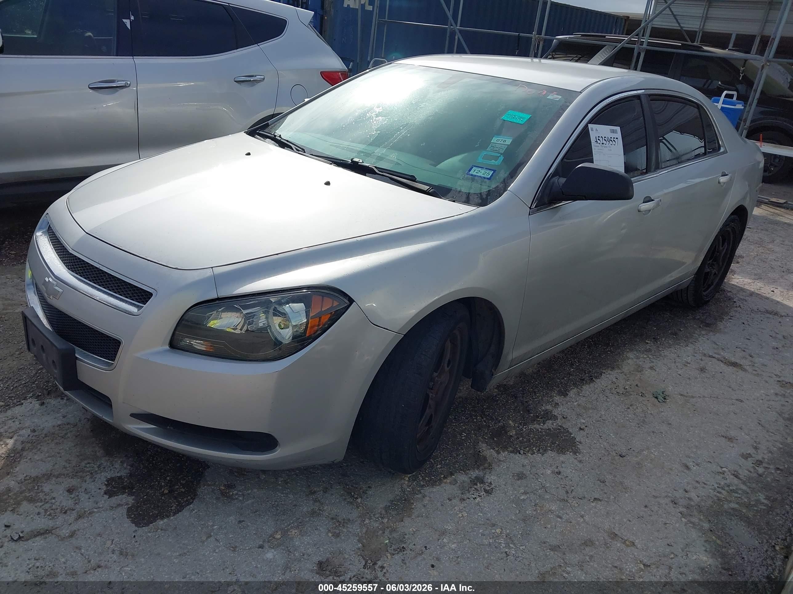 2011 Chevrolet Malibu Ls Серебряный vin: 1G1ZA5EU6BF349380