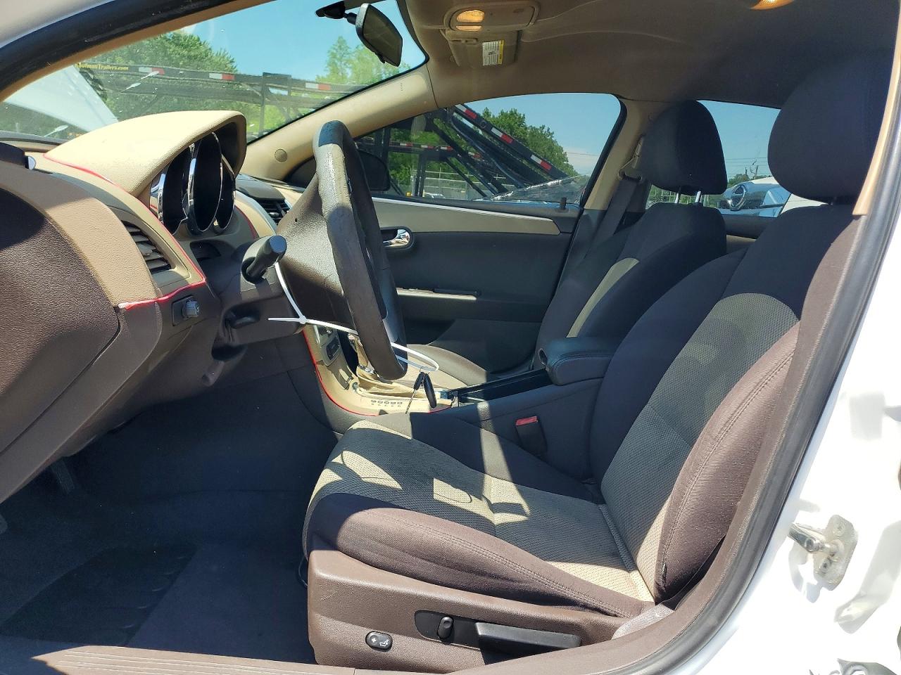 2012 Chevrolet Malibu 1lt White vin: 1G1ZA5EU6CF398354