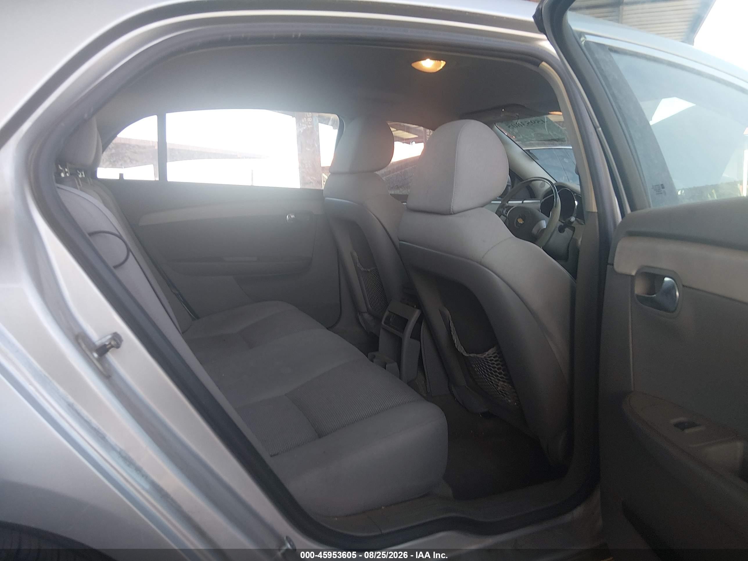 2011 Chevrolet Malibu Ls Silver vin: 1G1ZA5EU7BF110128