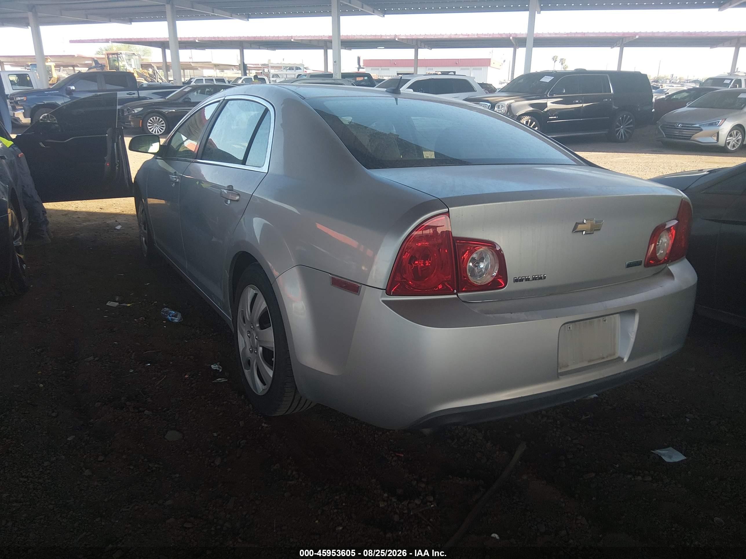 2011 Chevrolet Malibu Ls Silver vin: 1G1ZA5EU7BF110128