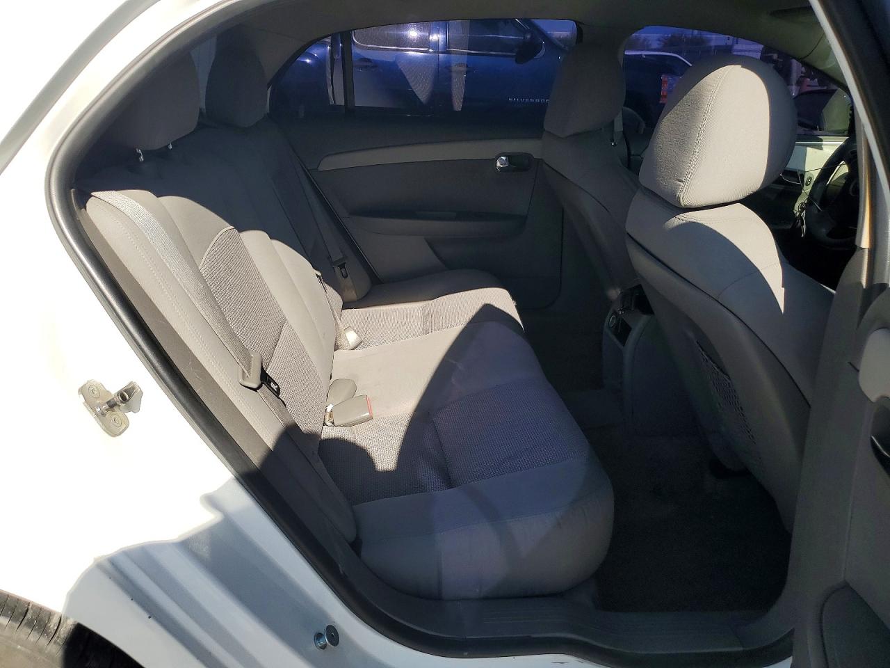 2011 Chevrolet Malibu Ls White vin: 1G1ZA5EU7BF240460