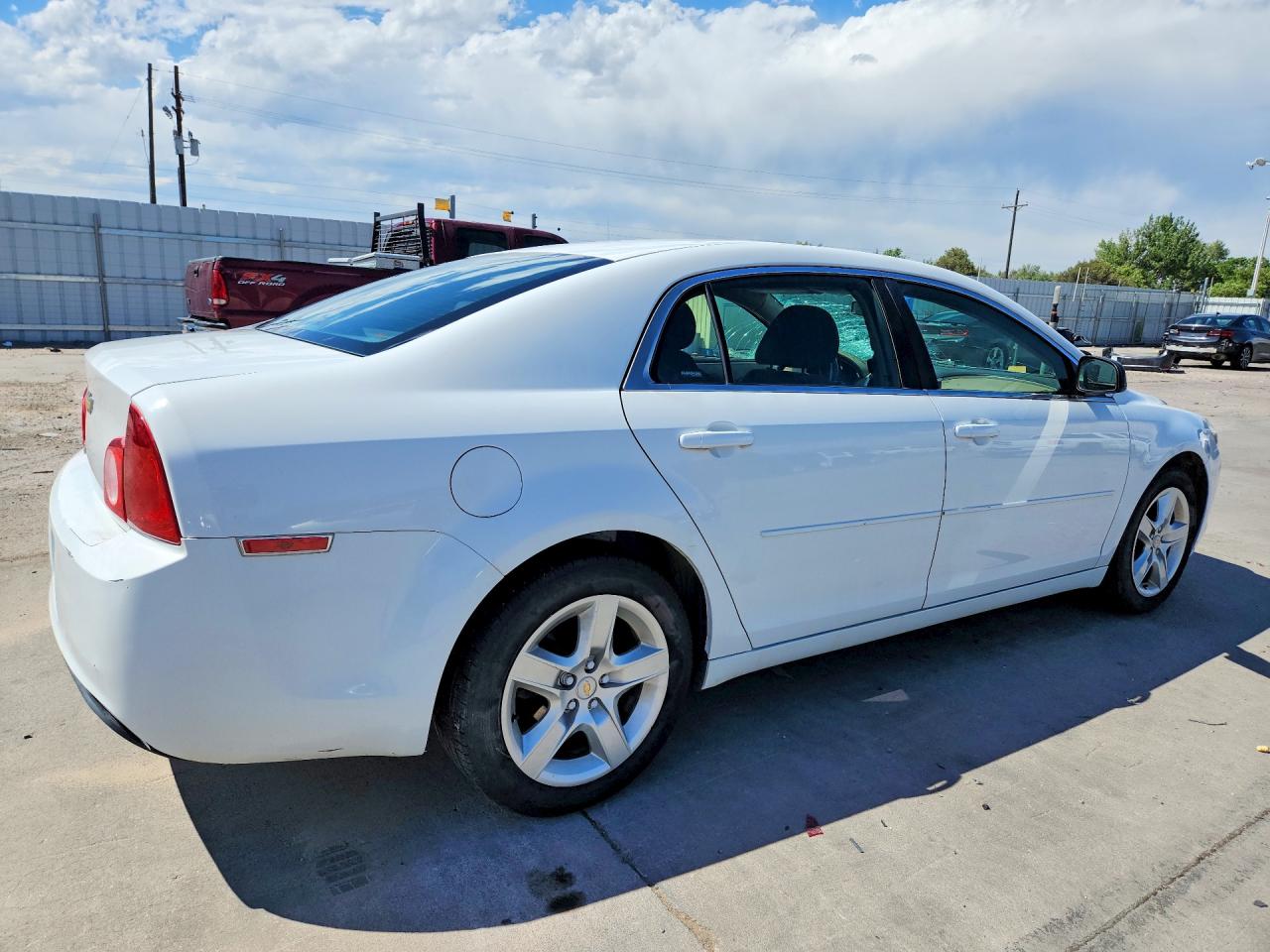 2012 Chevrolet Malibu Ls White vin: 1G1ZA5EU7CF384883