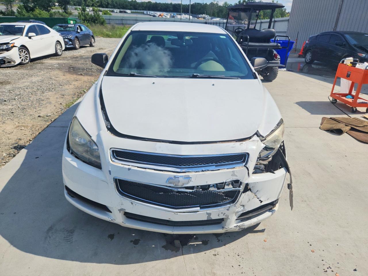 2011 Chevrolet Malibu Ls White vin: 1G1ZA5EU8BF173657
