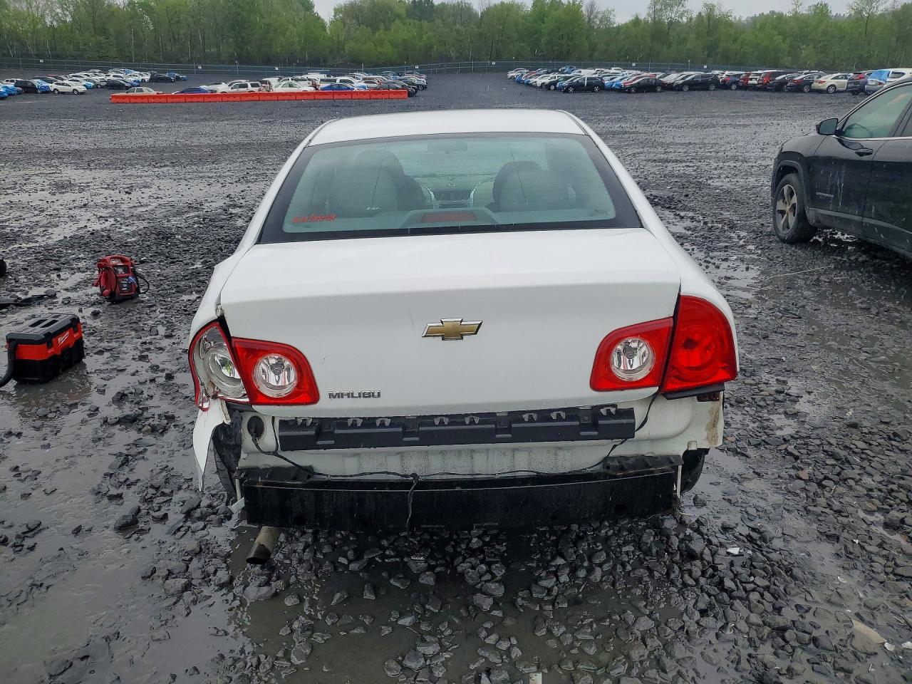 2012 Chevrolet Malibu Ls White vin: 1G1ZA5EU8CF393656
