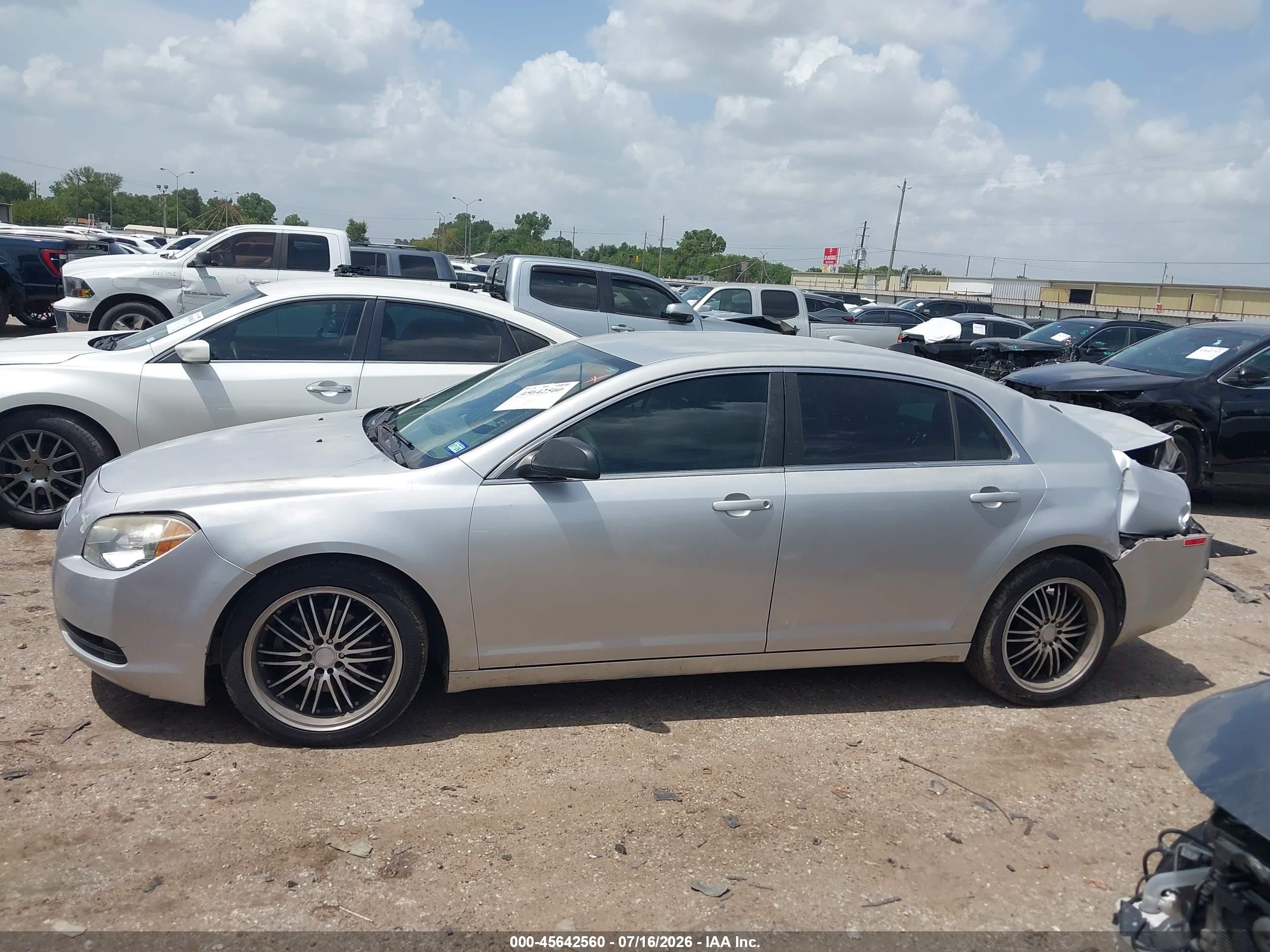 2012 Chevrolet Malibu Ls Silver vin: 1G1ZA5EU9CF216422
