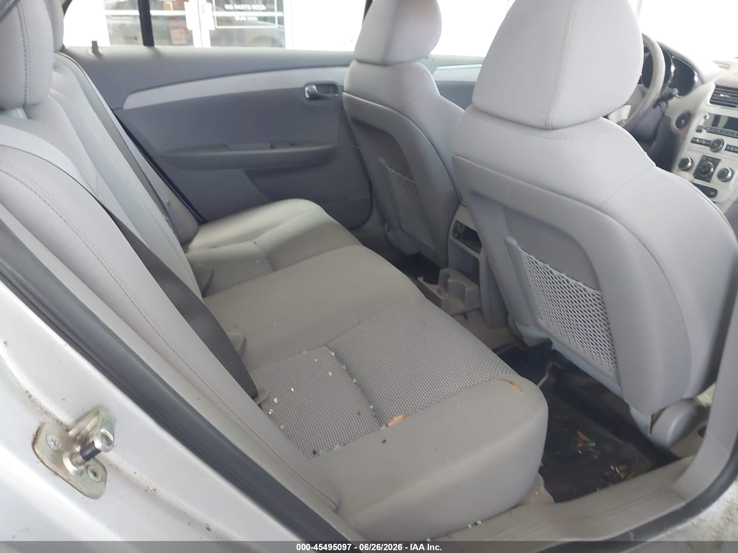 2011 Chevrolet Malibu Ls Silver vin: 1G1ZA5EUXBF199595