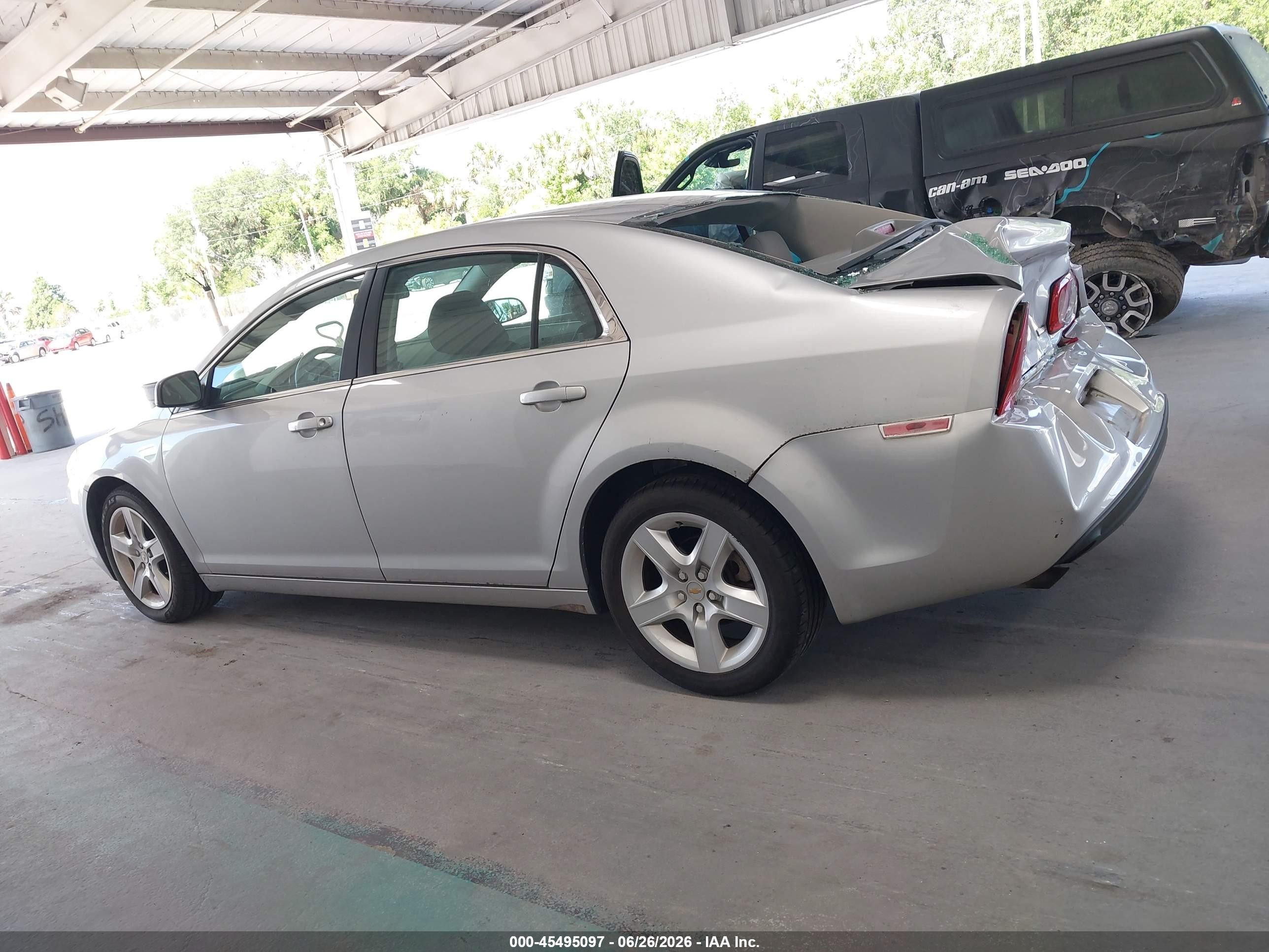 2011 Chevrolet Malibu Ls Silver vin: 1G1ZA5EUXBF199595