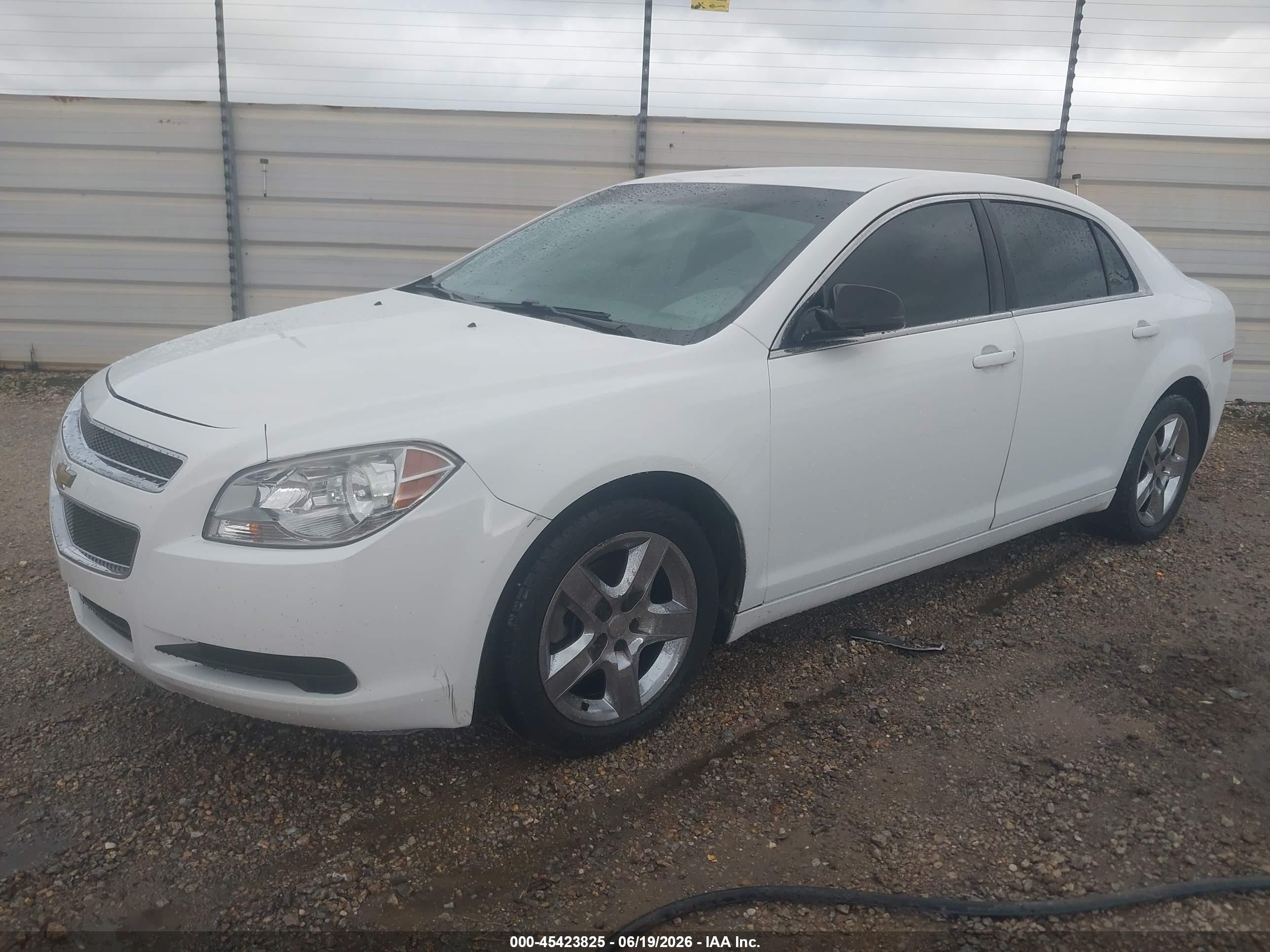 2012 Chevrolet Malibu Ls Белый vin: 1G1ZA5EUXCF277388