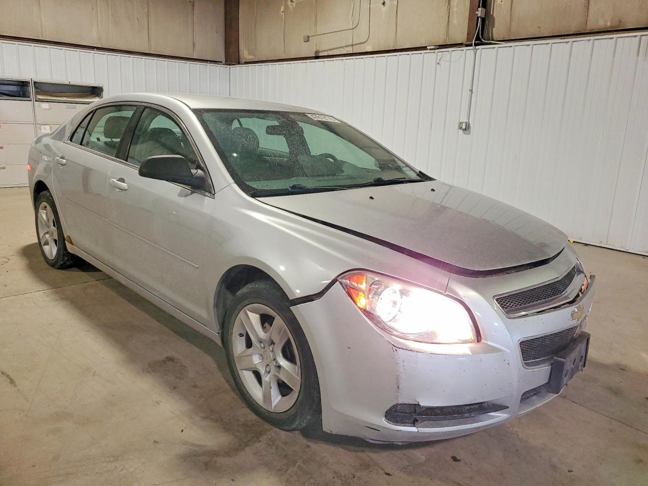 2012 Chevrolet Malibu Ls Серебряный vin: 1G1ZA5EUXCF391245