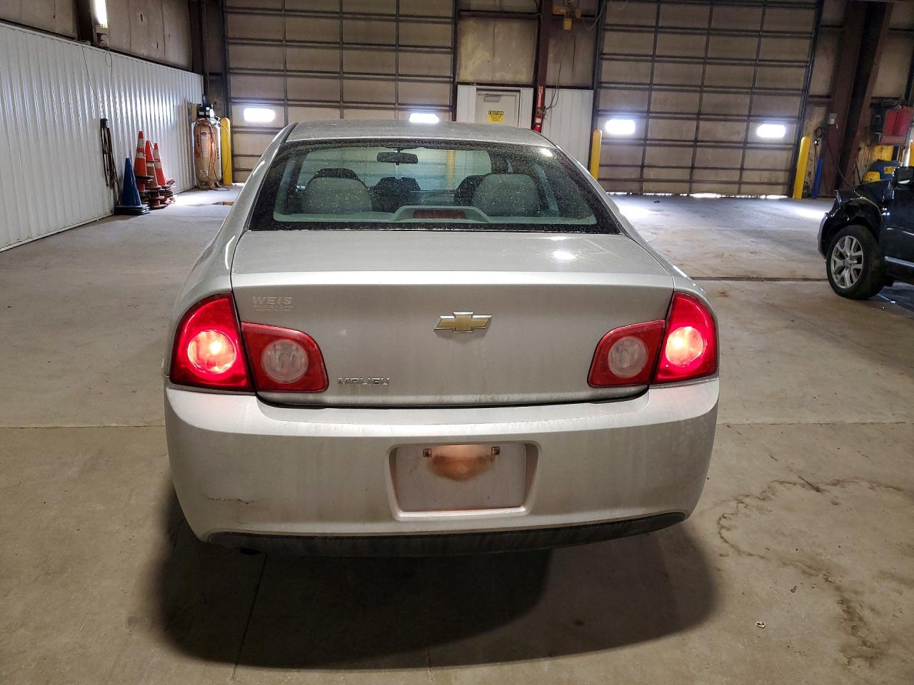 2012 Chevrolet Malibu Ls Серебряный vin: 1G1ZA5EUXCF391245
