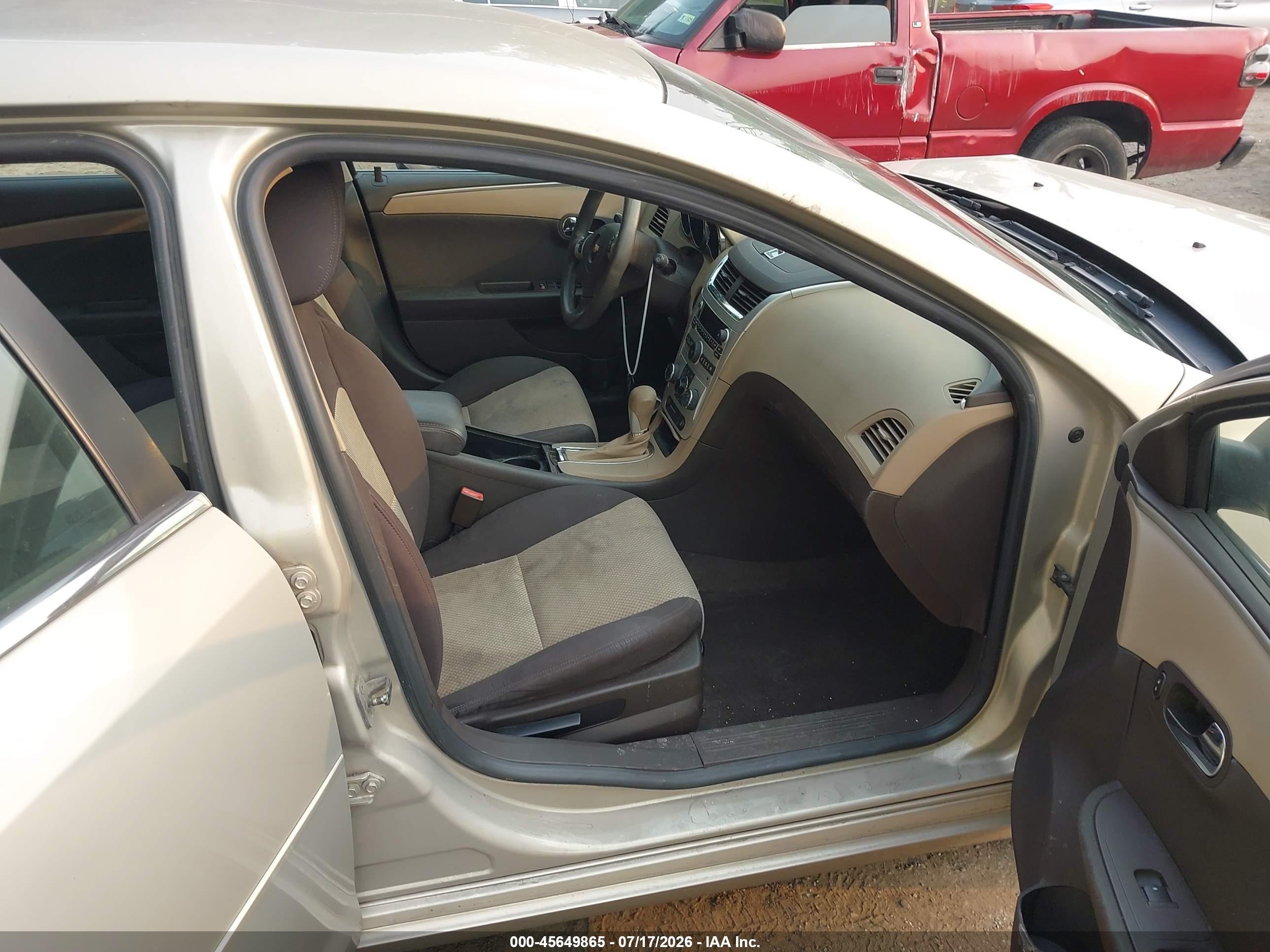 2012 Chevrolet Malibu Ls Gold vin: 1G1ZB5E00CF161739