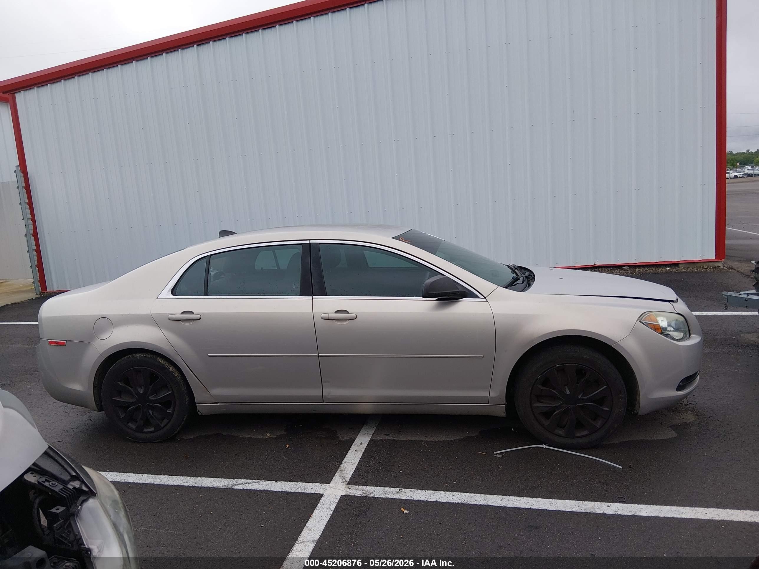 2012 Chevrolet Malibu Ls Бежевый vin: 1G1ZB5E00CF168366