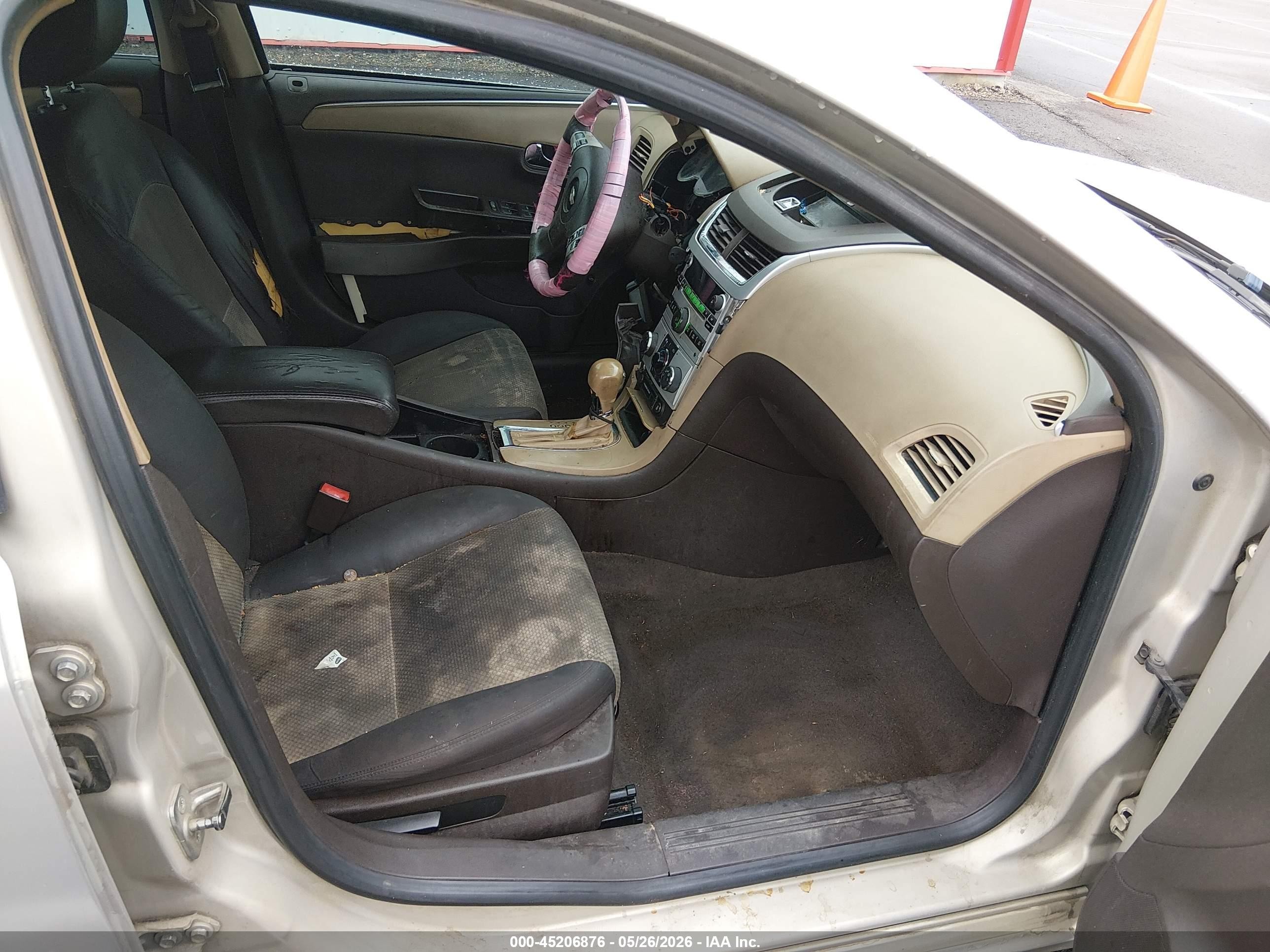 2012 Chevrolet Malibu Ls Бежевый vin: 1G1ZB5E00CF168366