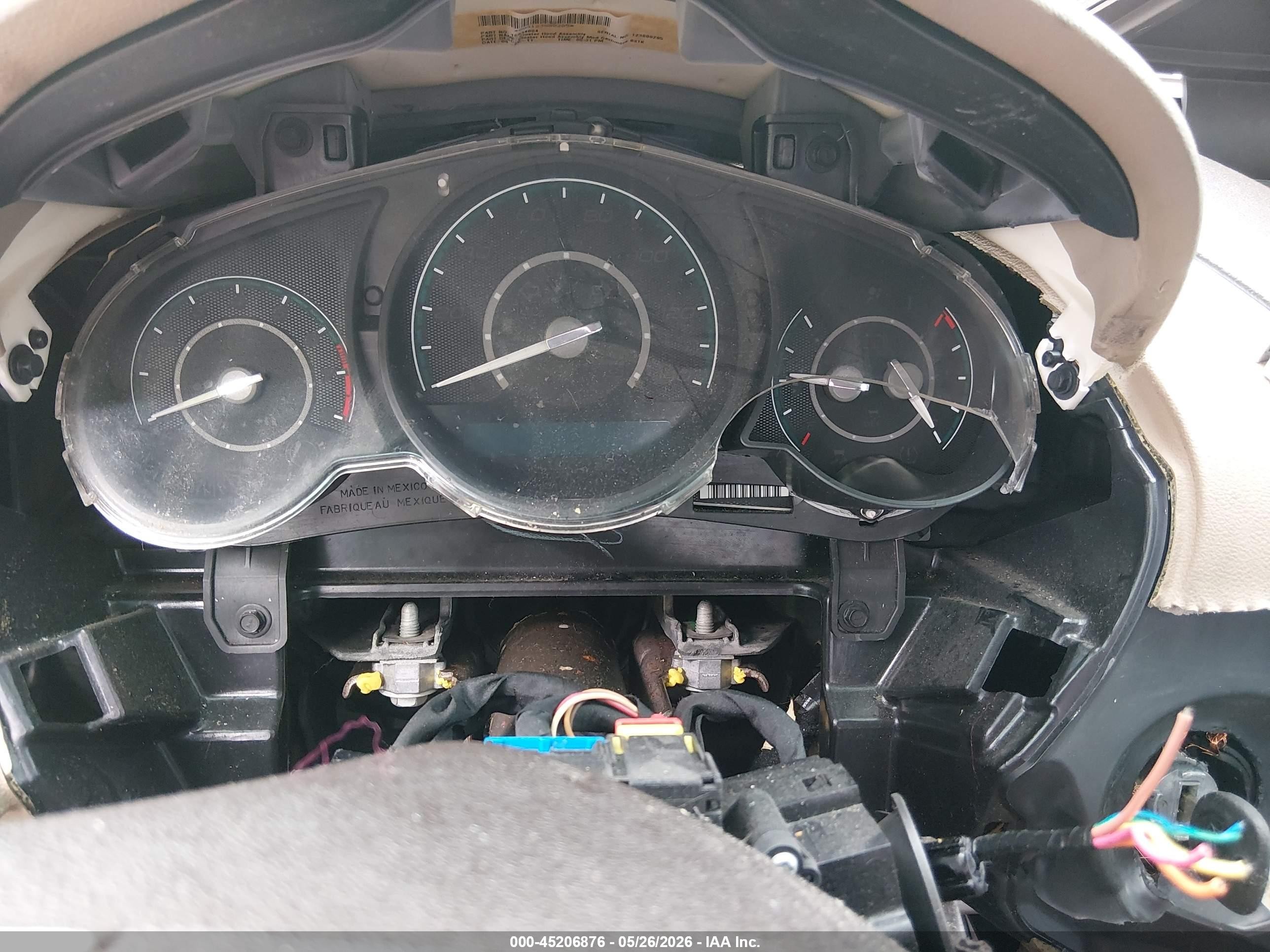 2012 Chevrolet Malibu Ls Бежевый vin: 1G1ZB5E00CF168366