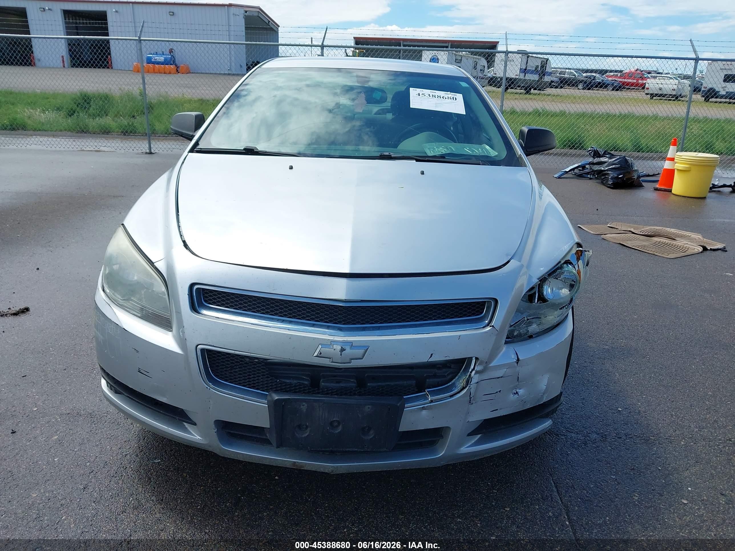 2012 Chevrolet Malibu Ls Silver vin: 1G1ZB5E01CF169431