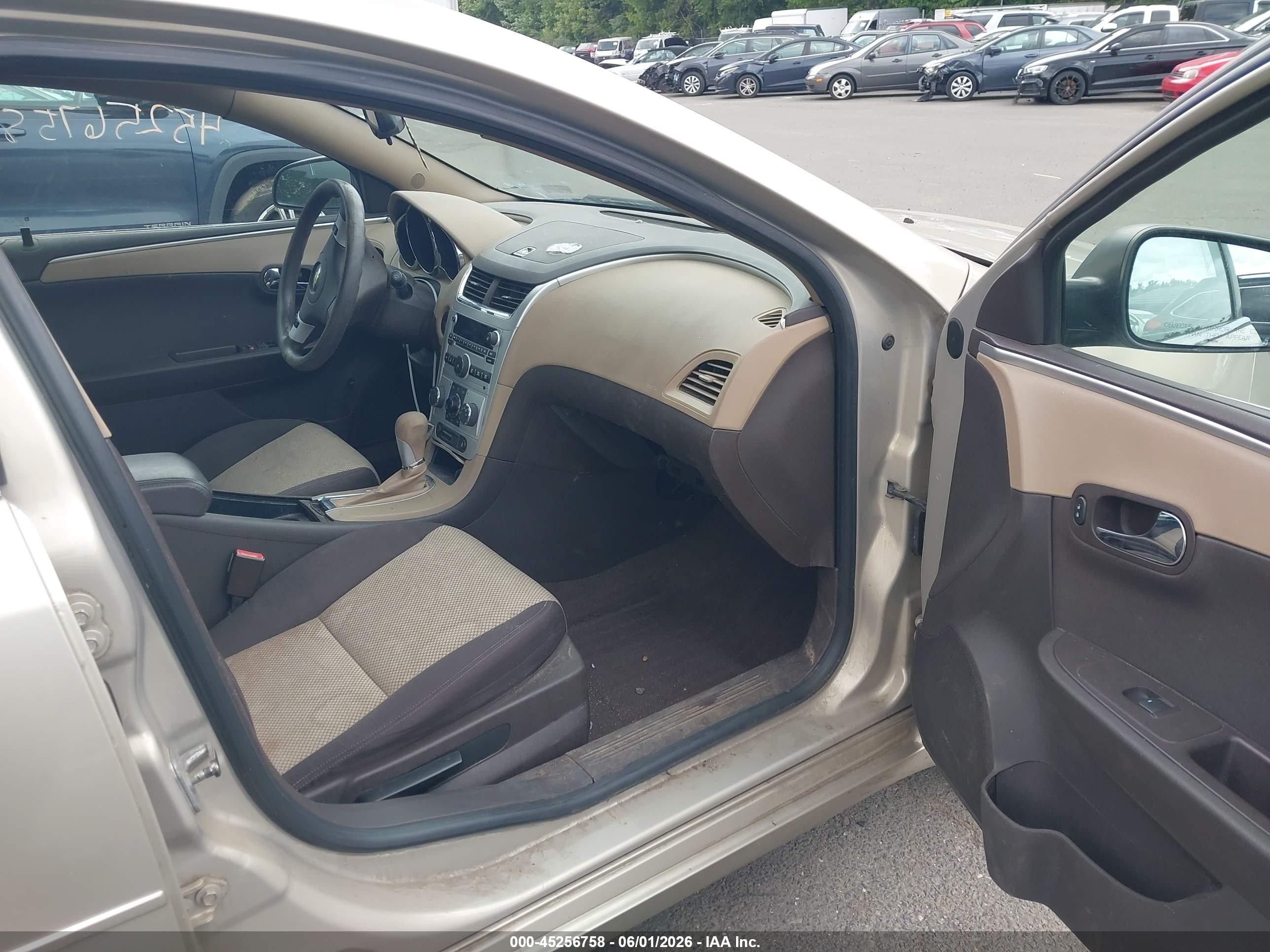 2012 Chevrolet Malibu Ls Beige vin: 1G1ZB5E01CF232219