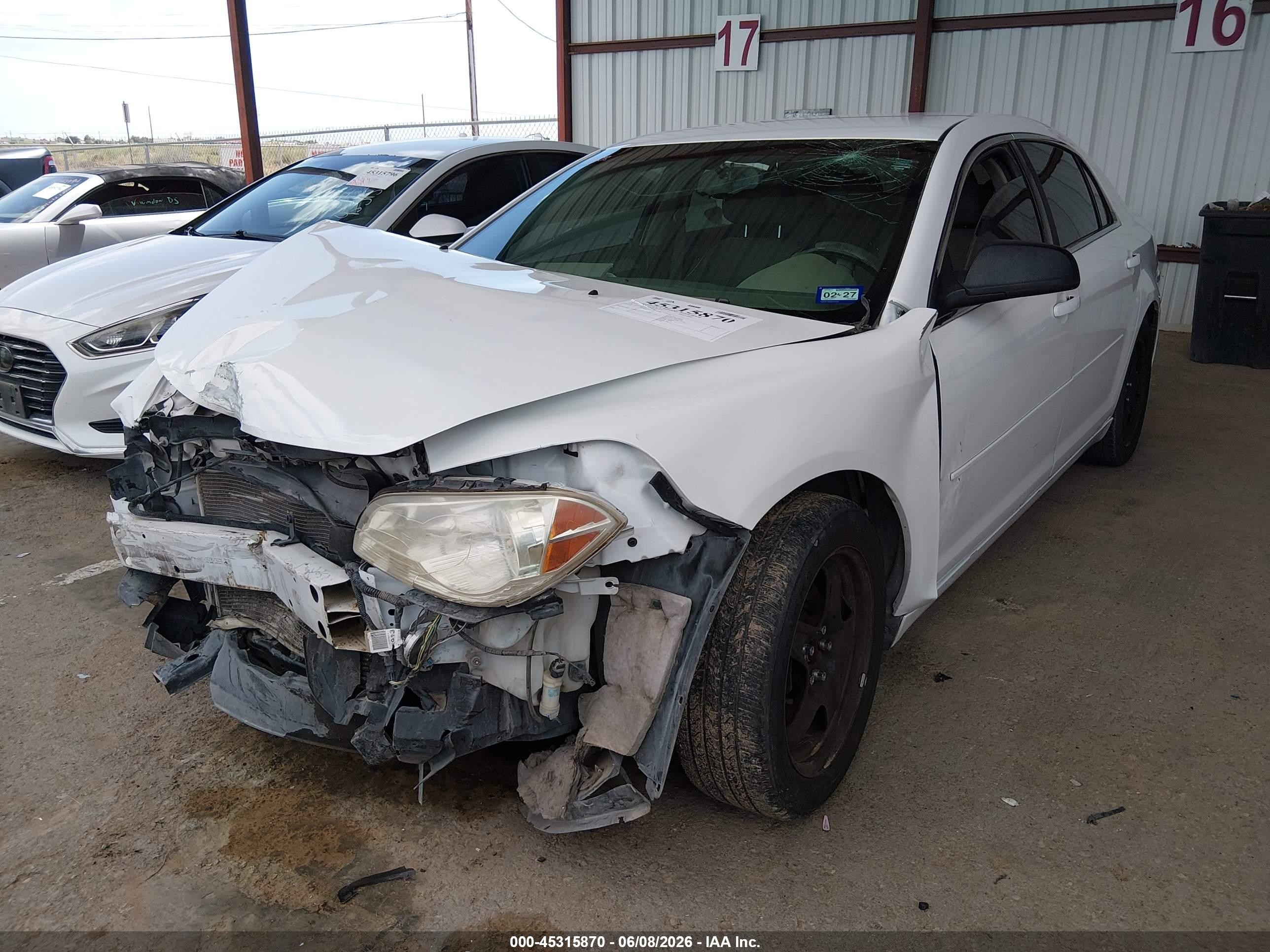 2012 Chevrolet Malibu Ls White vin: 1G1ZB5E01CF235881