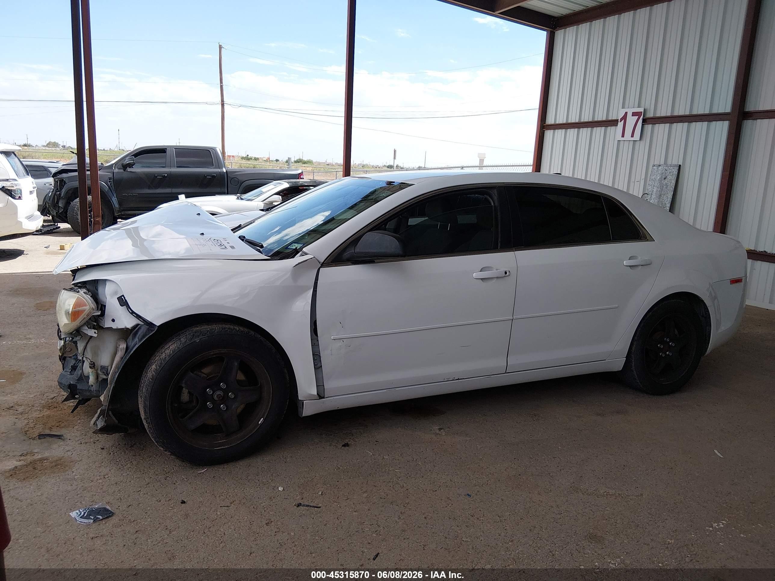 2012 Chevrolet Malibu Ls White vin: 1G1ZB5E01CF235881