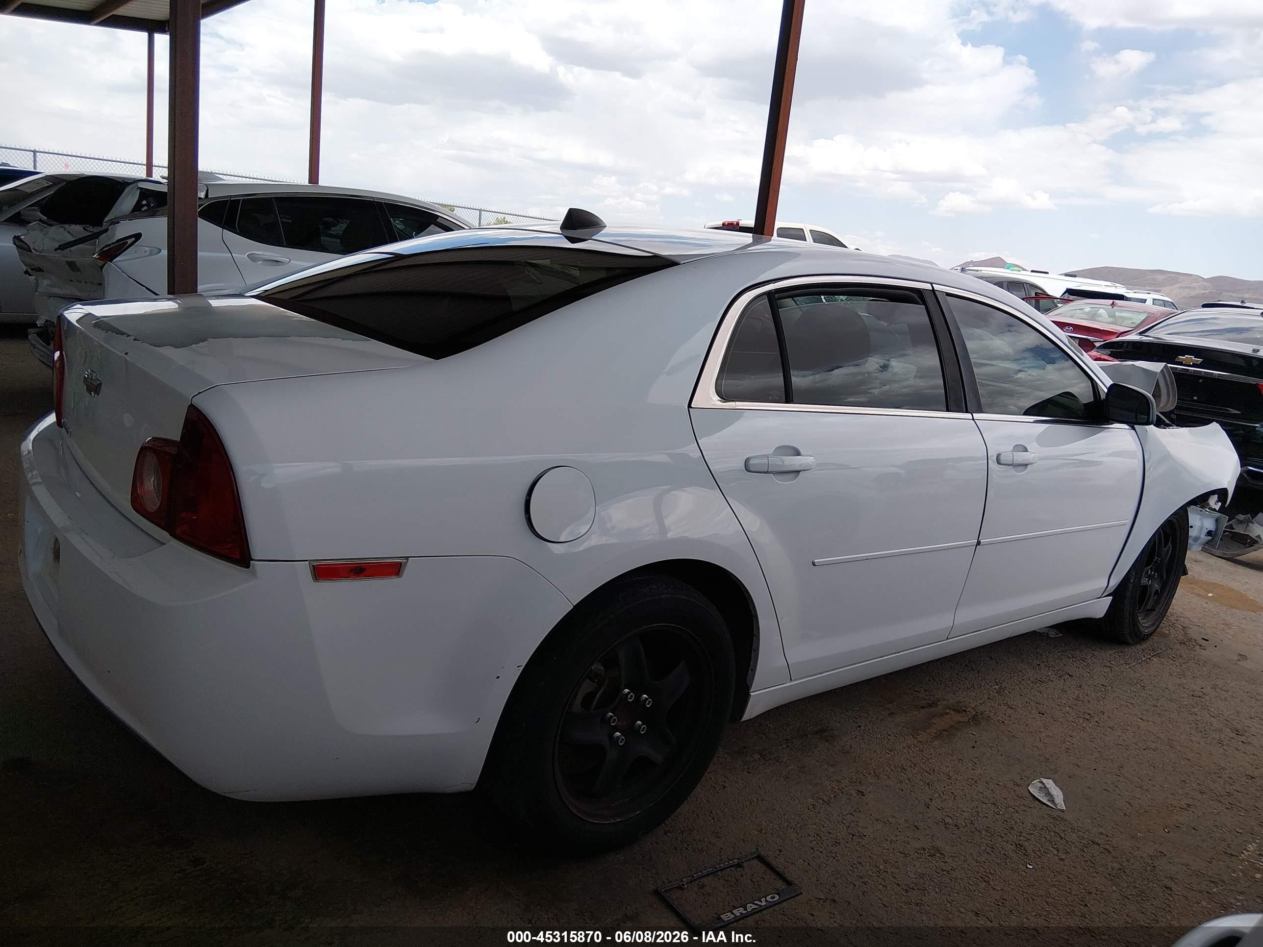 2012 Chevrolet Malibu Ls White vin: 1G1ZB5E01CF235881