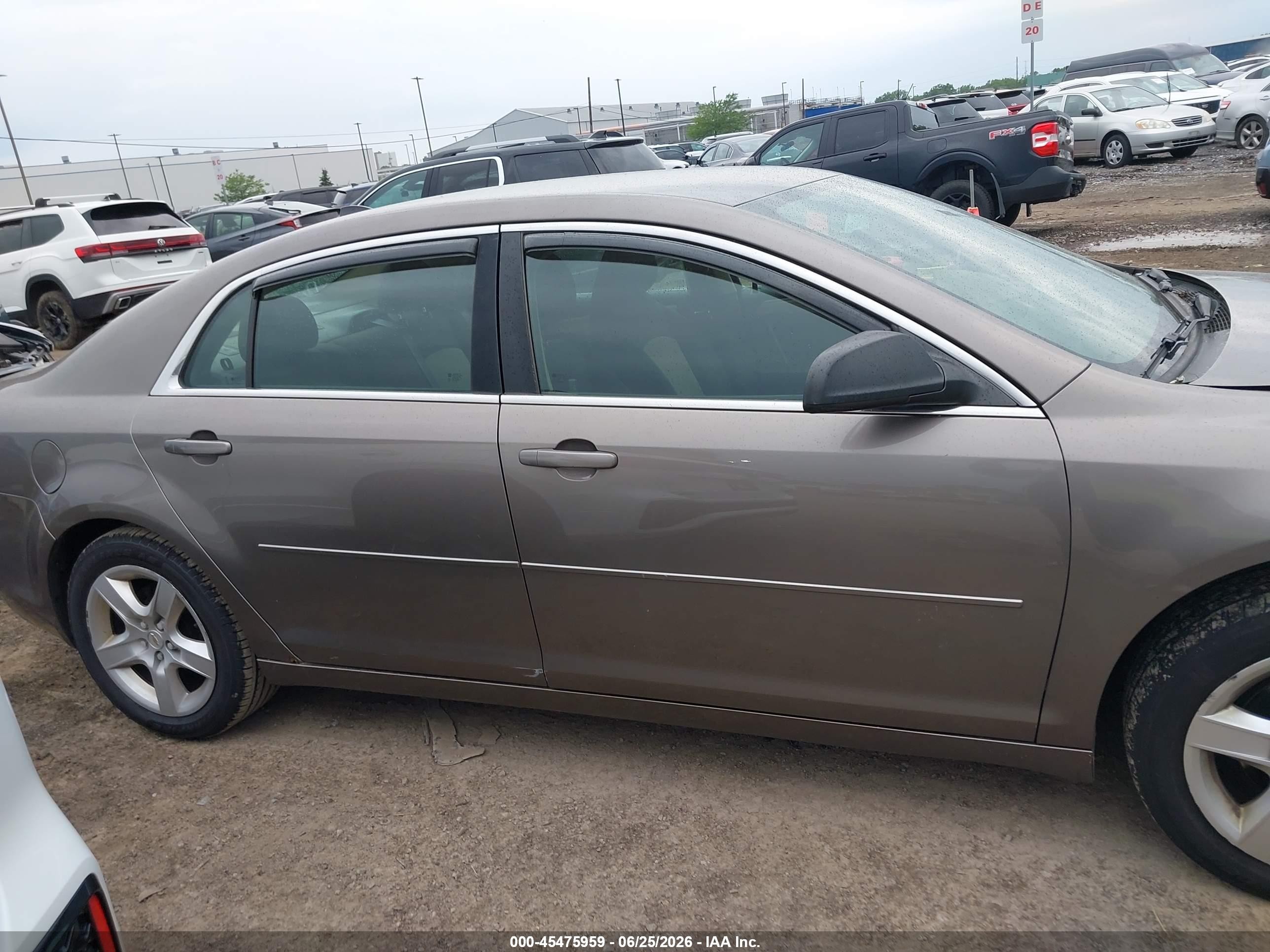 2012 Chevrolet Malibu Ls Tan vin: 1G1ZB5E01CF263003