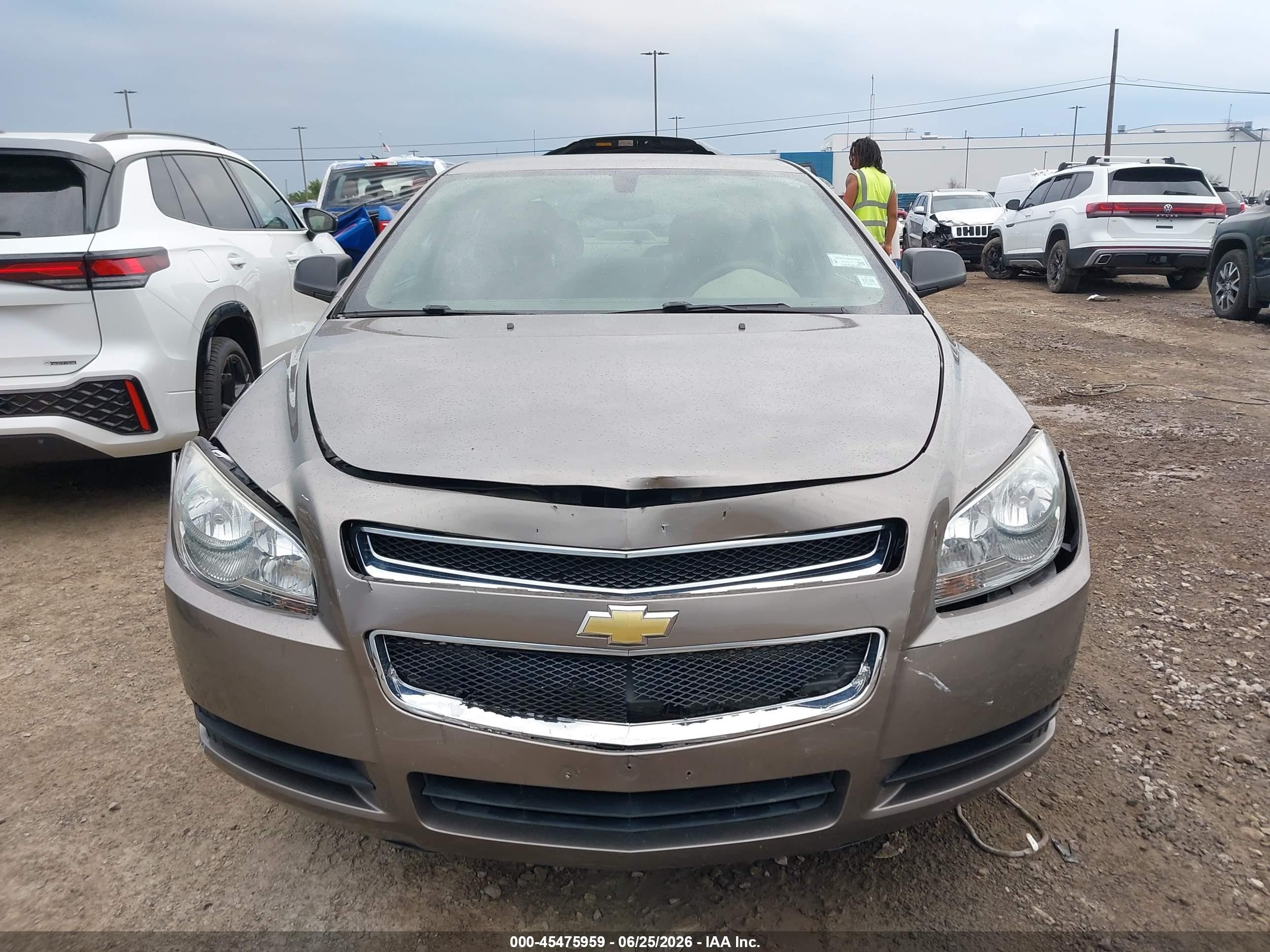 2012 Chevrolet Malibu Ls Tan vin: 1G1ZB5E01CF263003