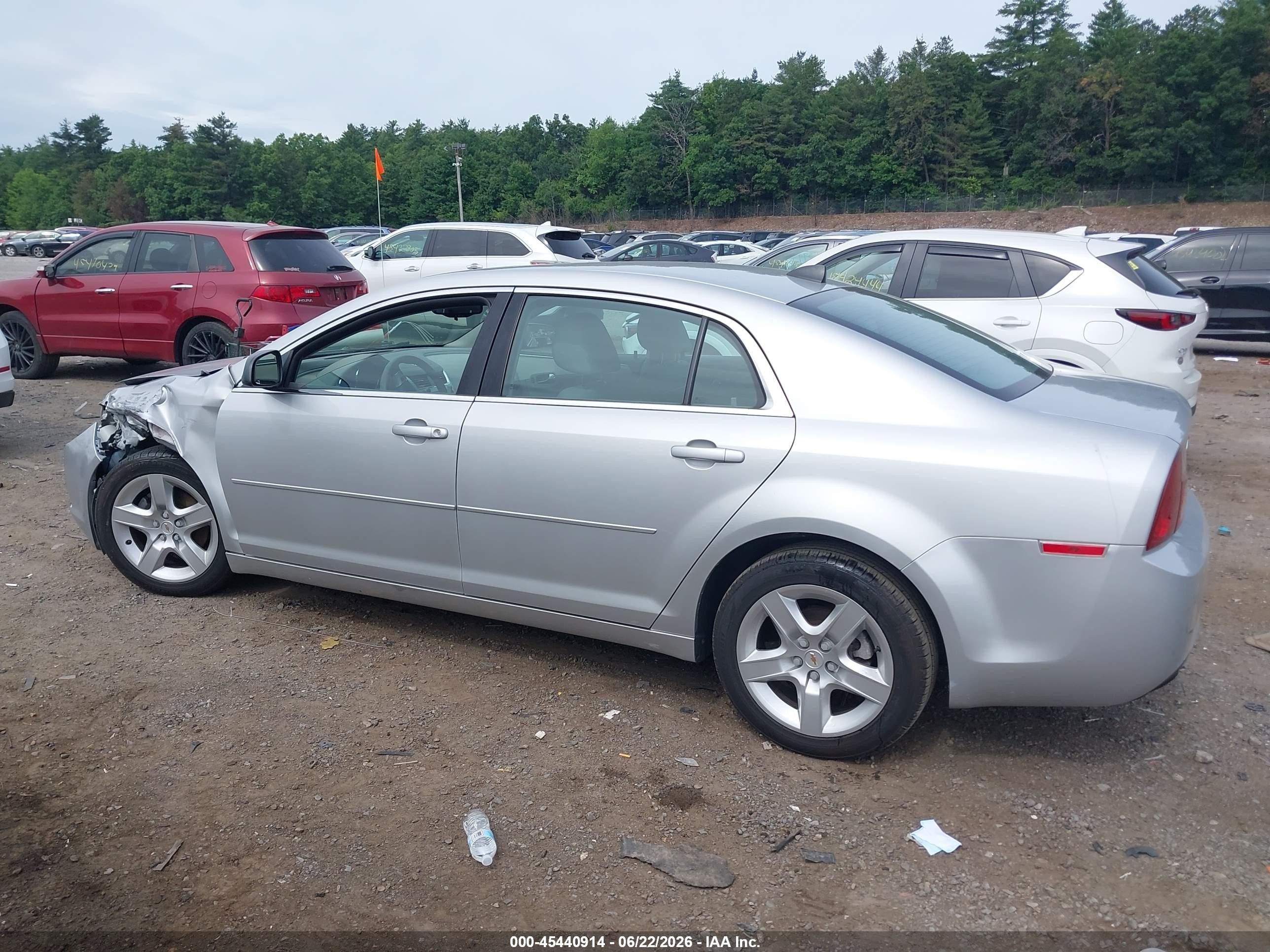 2012 Chevrolet Malibu Ls Silver vin: 1G1ZB5E02CF231127