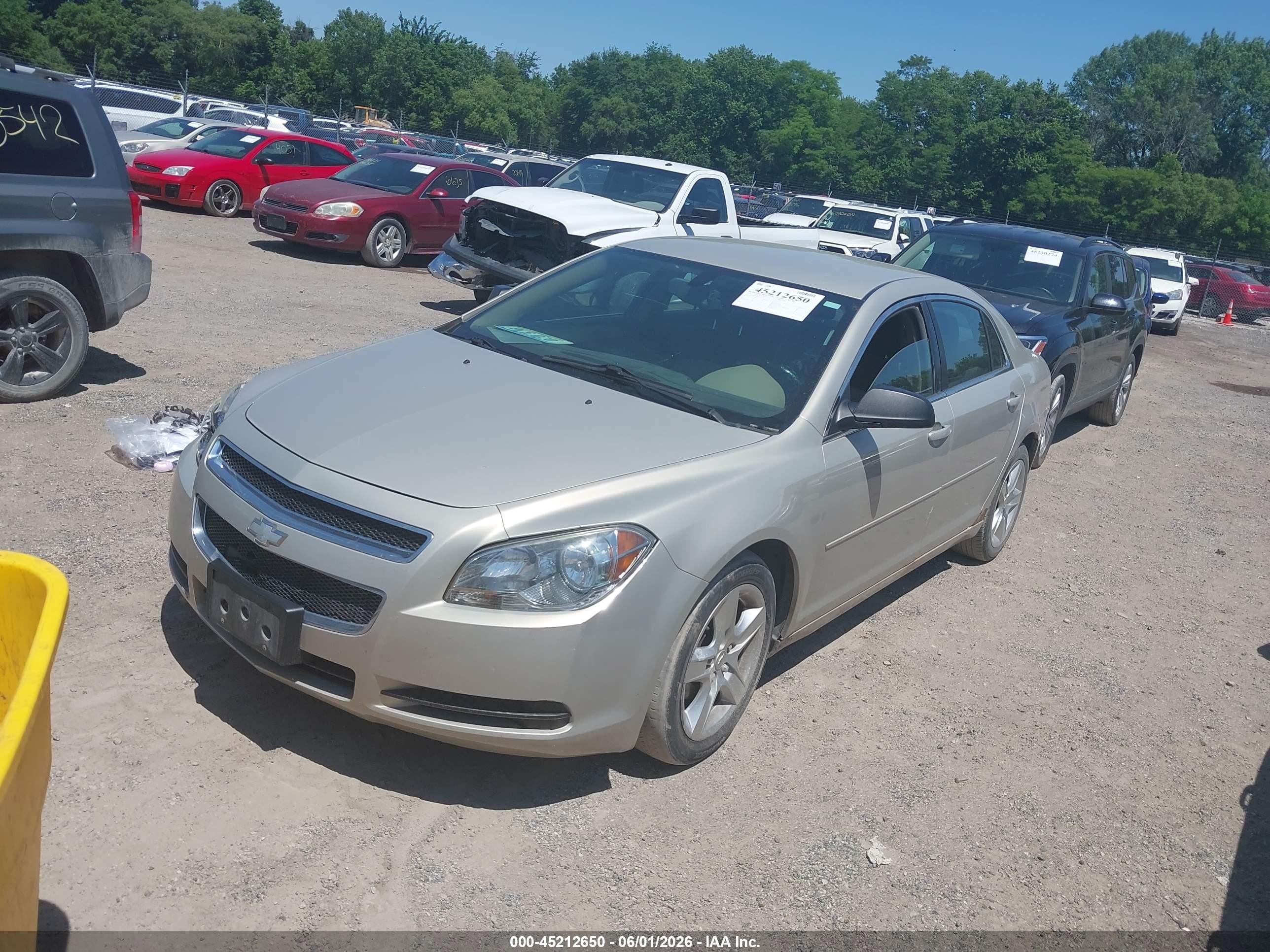 2012 Chevrolet Malibu Ls Gold vin: 1G1ZB5E04CF156527