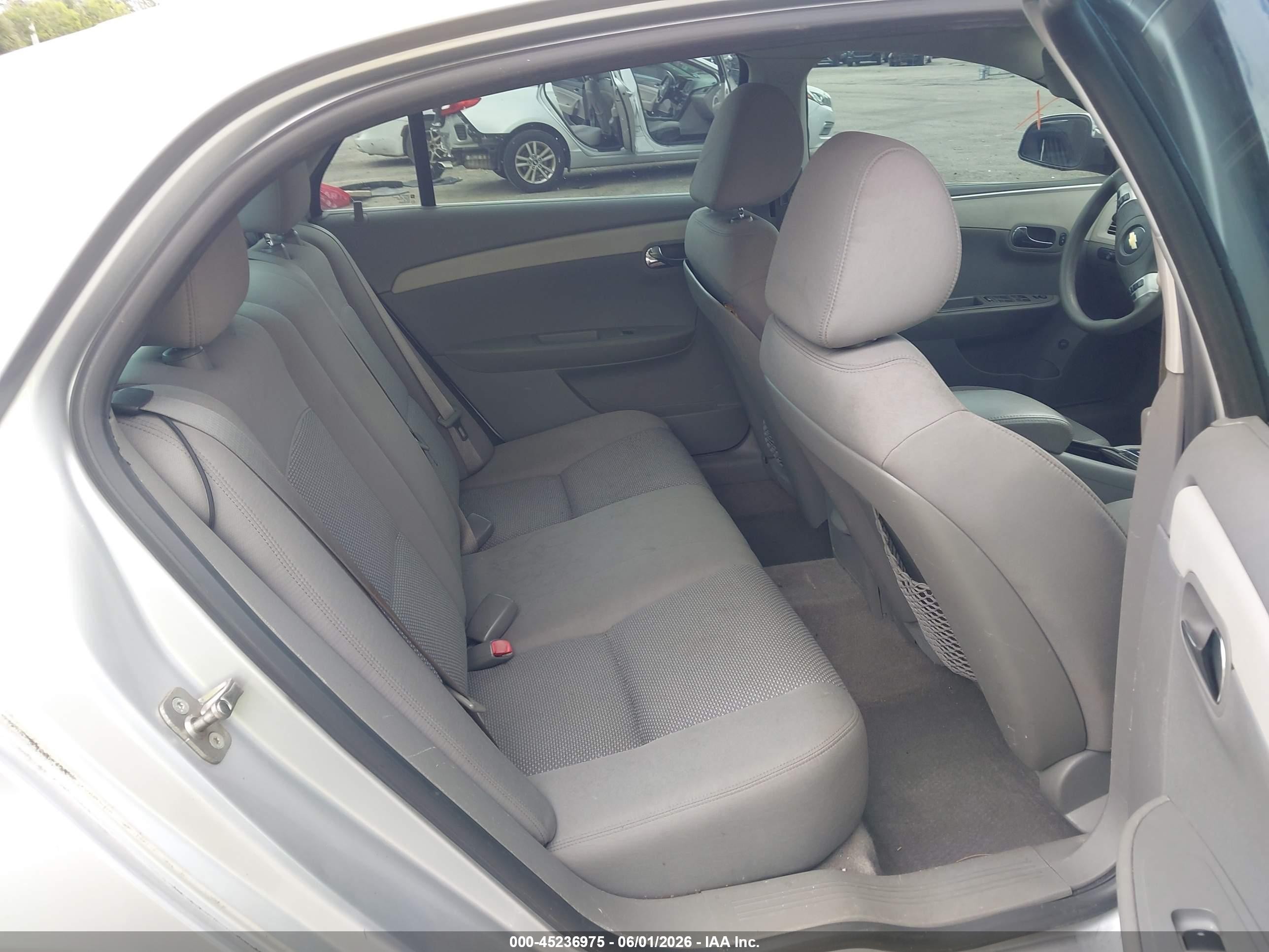 2012 Chevrolet Malibu Ls Silver vin: 1G1ZB5E04CF168337