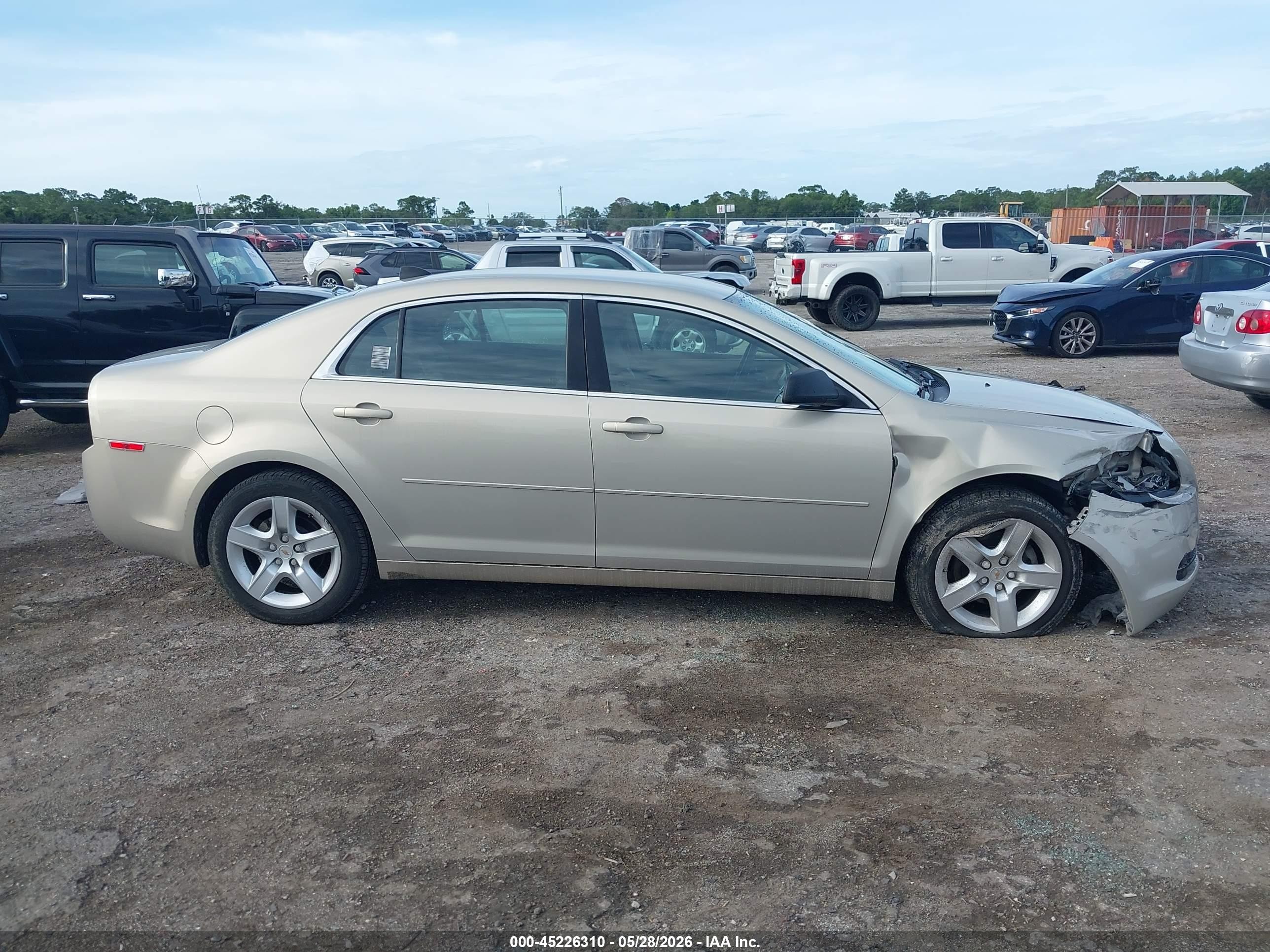 2012 Chevrolet Malibu Ls Beige vin: 1G1ZB5E04CF177281