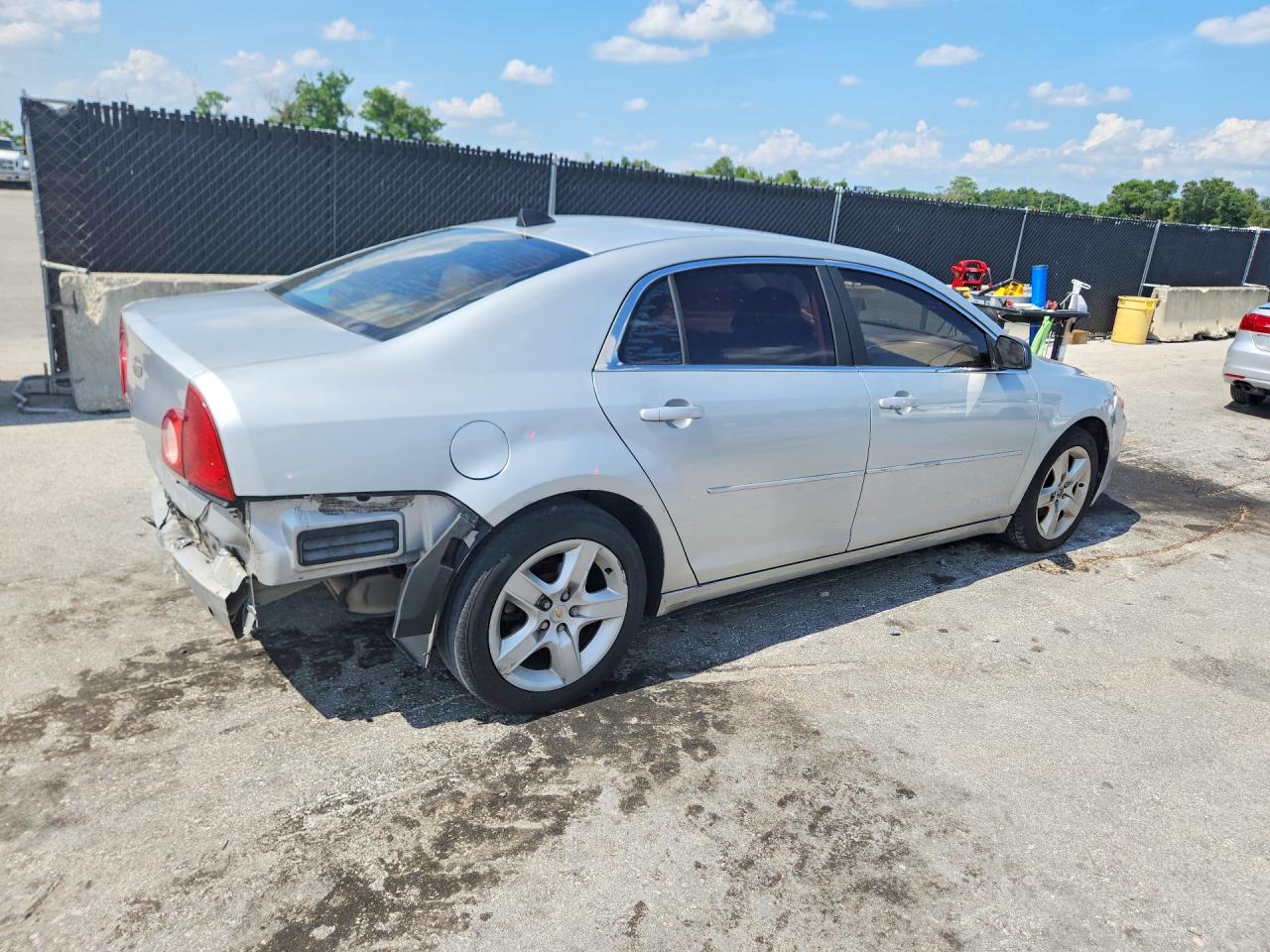 2012 Chevrolet Malibu Ls Silver vin: 1G1ZB5E04CF286968