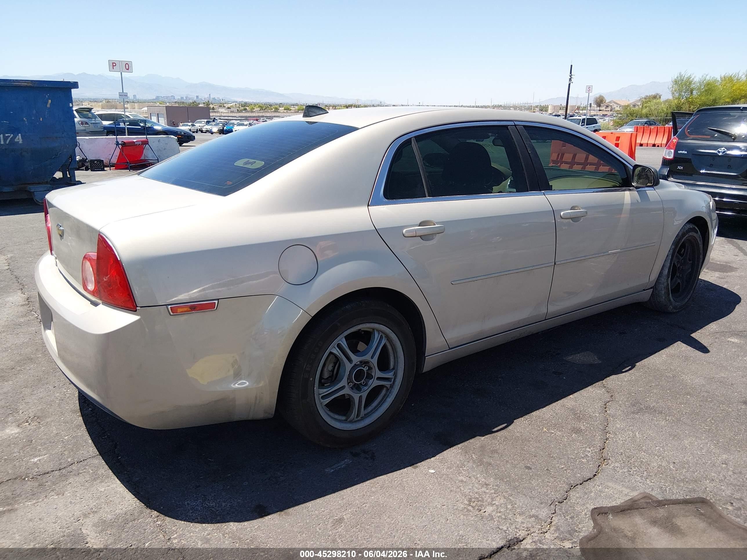 2012 Chevrolet Malibu Ls Champagne vin: 1G1ZB5E05CF113217