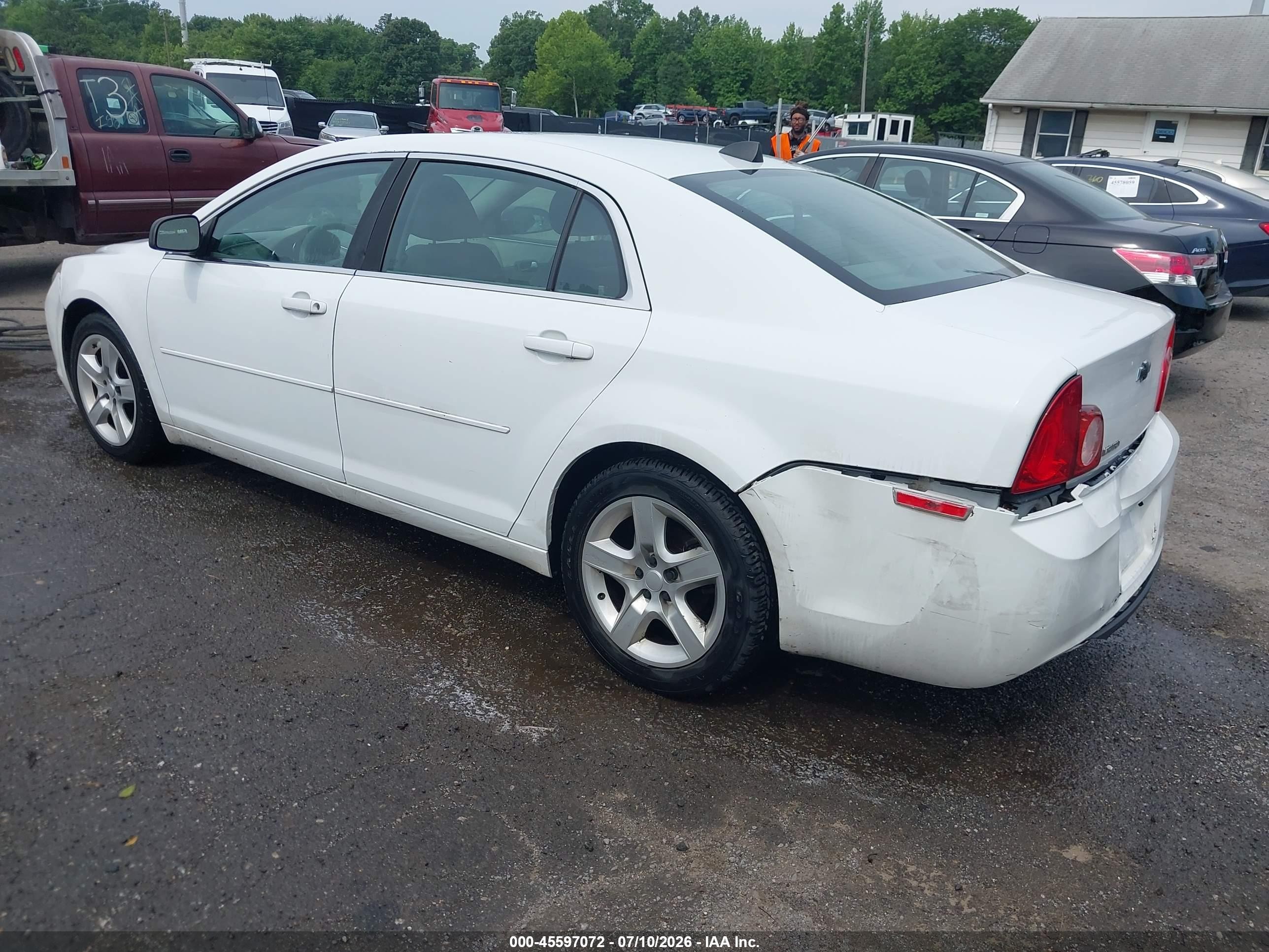 2012 Chevrolet Malibu Ls White vin: 1G1ZB5E05CF177662