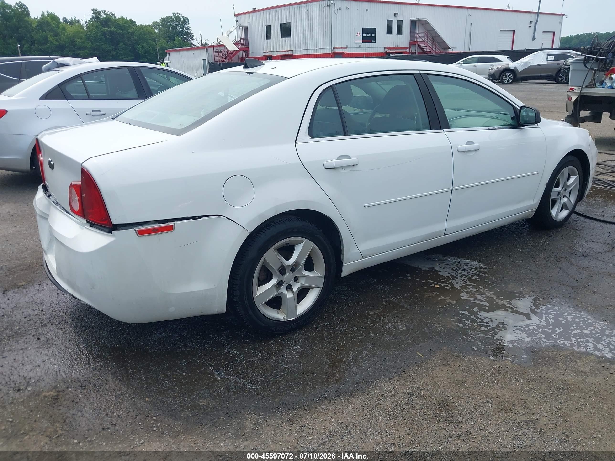 2012 Chevrolet Malibu Ls White vin: 1G1ZB5E05CF177662